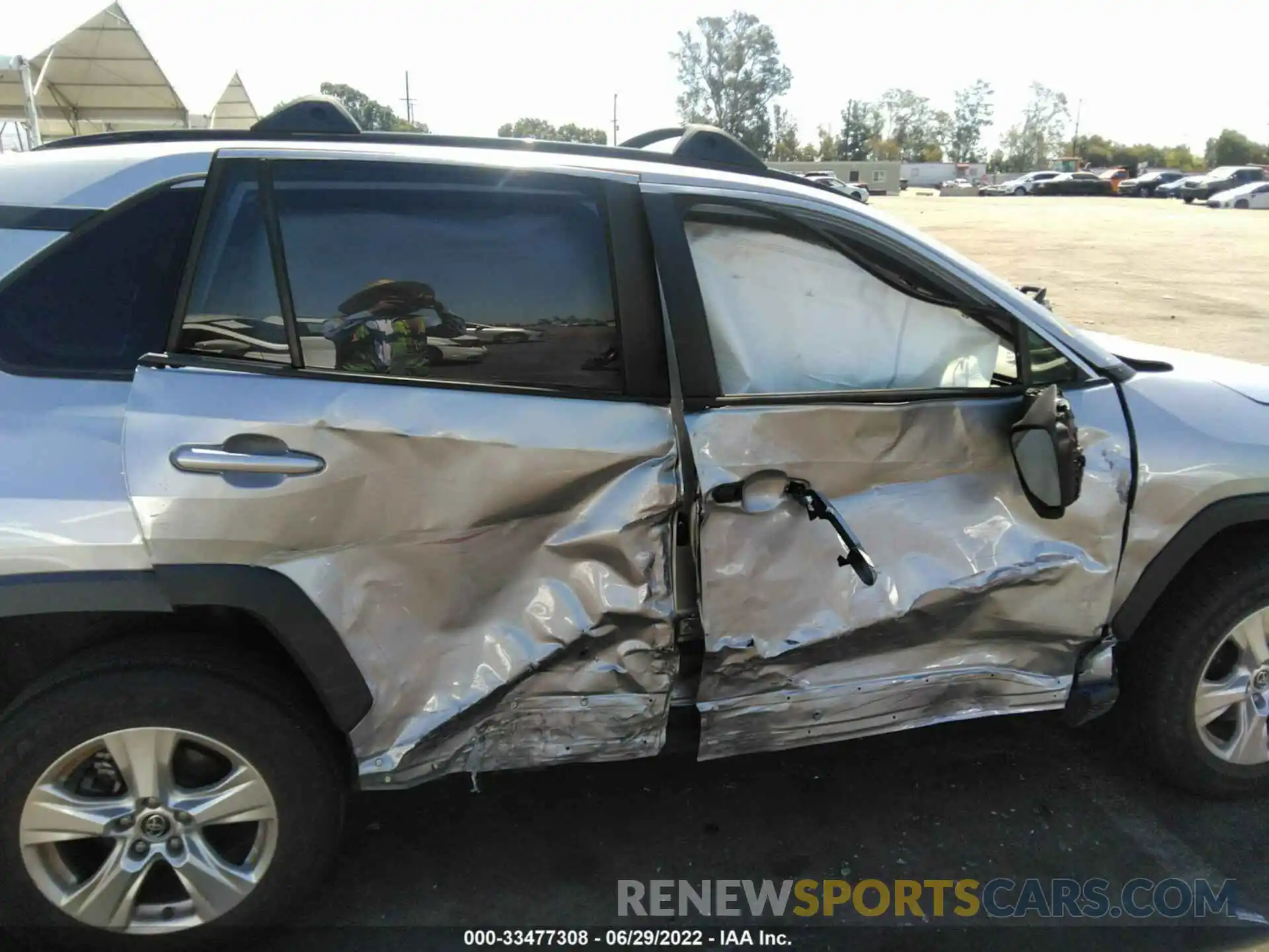 6 Photograph of a damaged car JTMW1RFV7KD014455 TOYOTA RAV4 2019