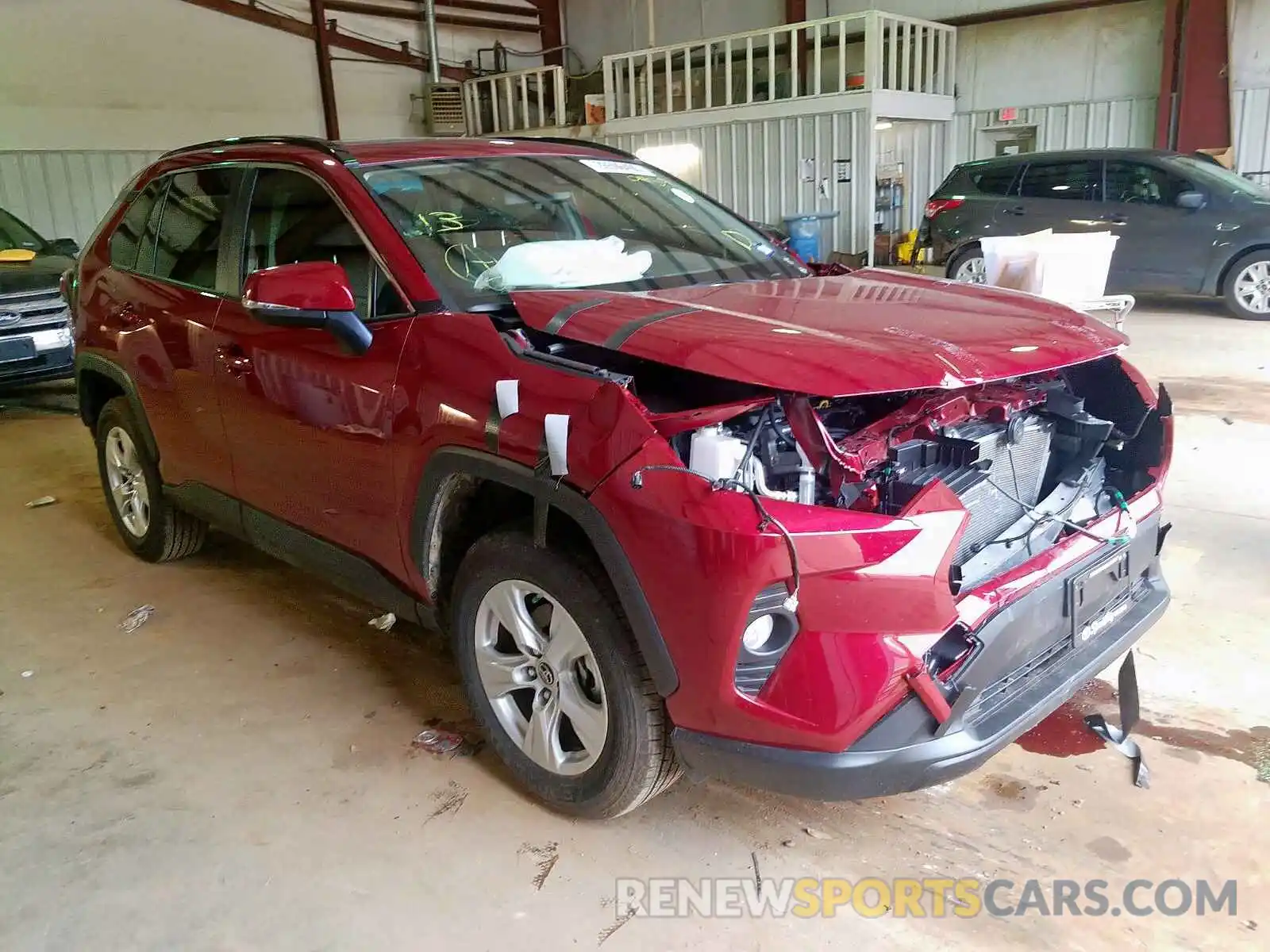 1 Photograph of a damaged car JTMW1RFV7KD030459 TOYOTA RAV4 2019