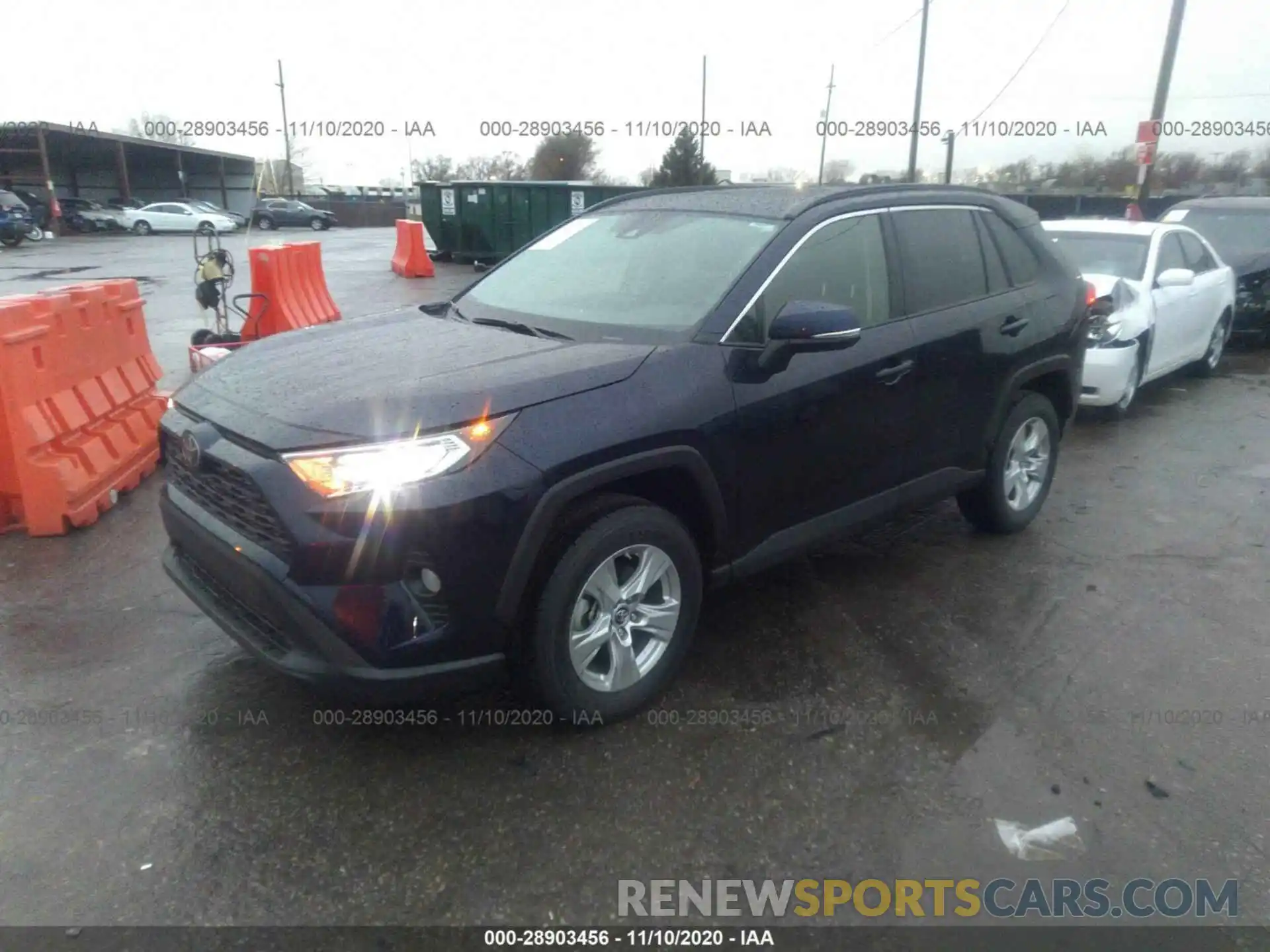 2 Фотография поврежденного автомобиля JTMW1RFV7KD031739 TOYOTA RAV4 2019