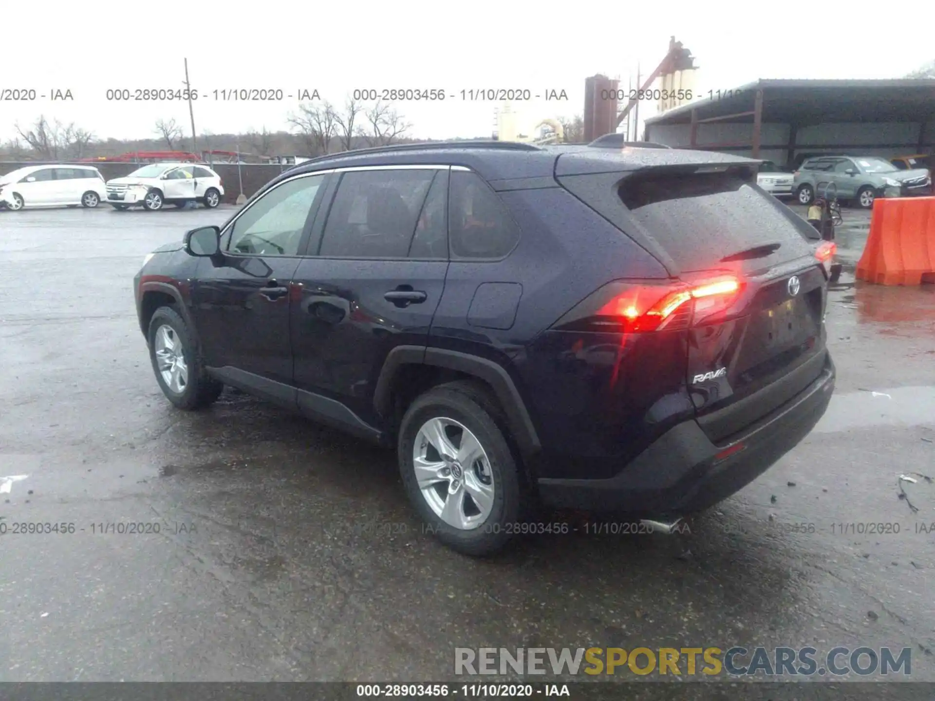 3 Фотография поврежденного автомобиля JTMW1RFV7KD031739 TOYOTA RAV4 2019