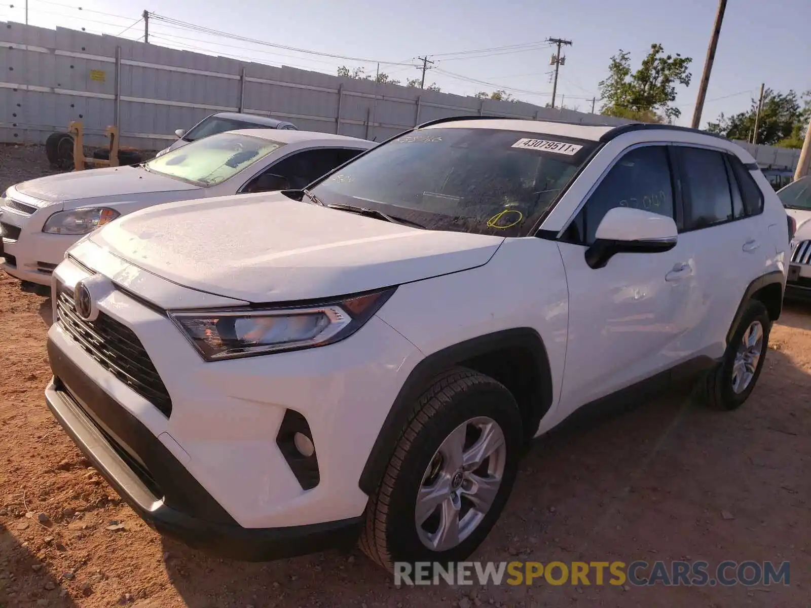 2 Фотография поврежденного автомобиля JTMW1RFV7KD035760 TOYOTA RAV4 2019