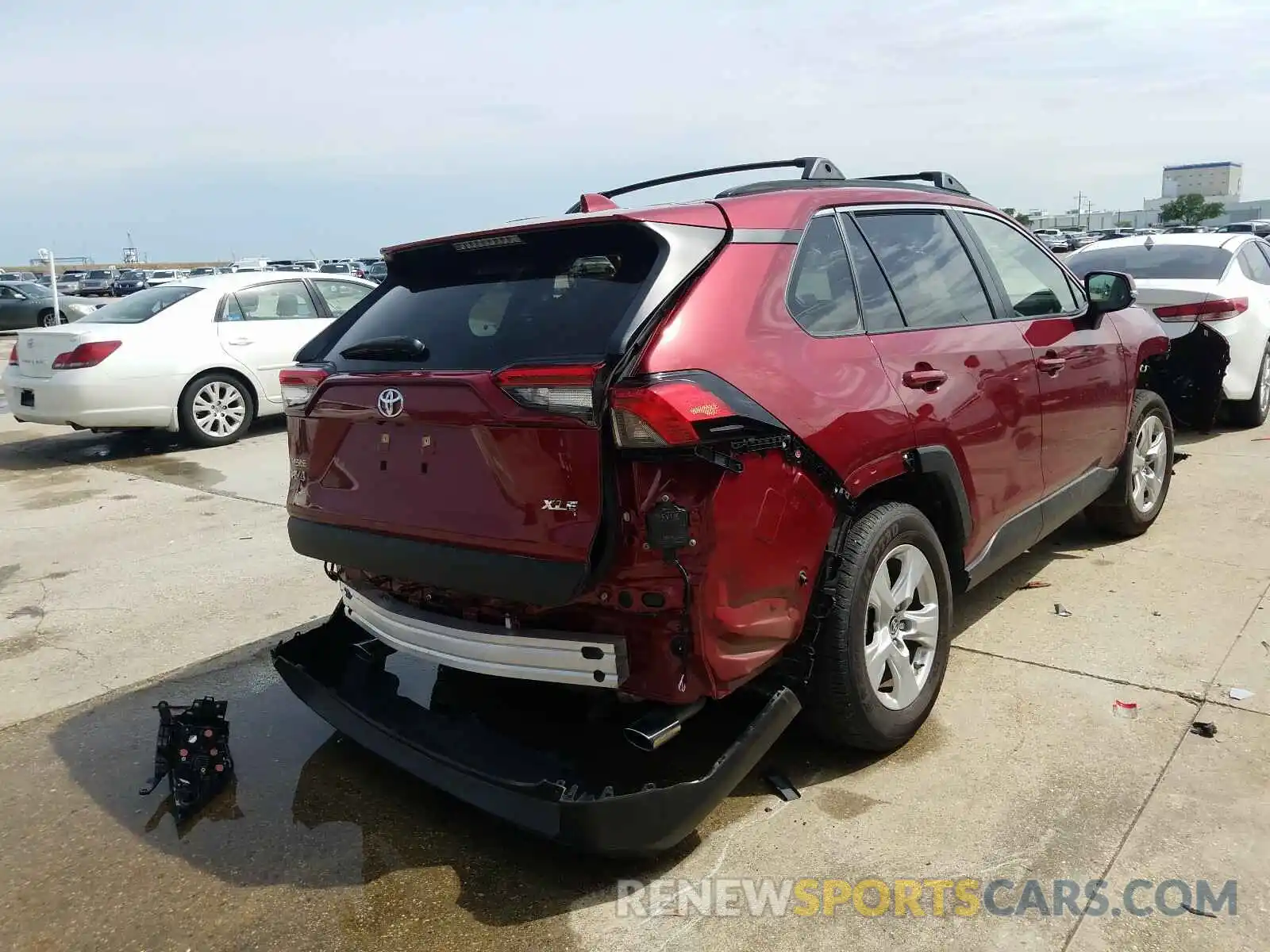 4 Photograph of a damaged car JTMW1RFV7KD035841 TOYOTA RAV4 2019