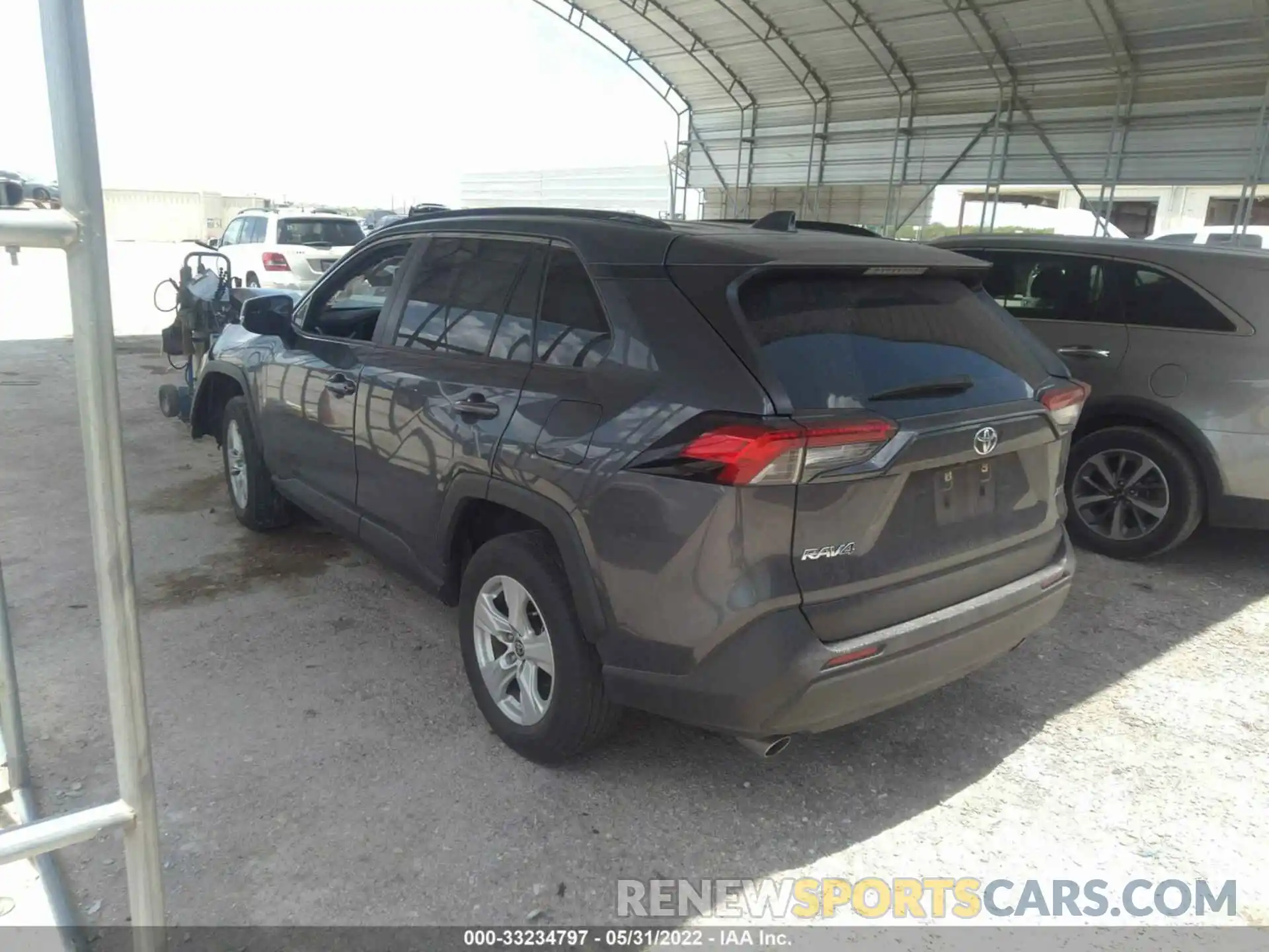 3 Фотография поврежденного автомобиля JTMW1RFV7KD036004 TOYOTA RAV4 2019