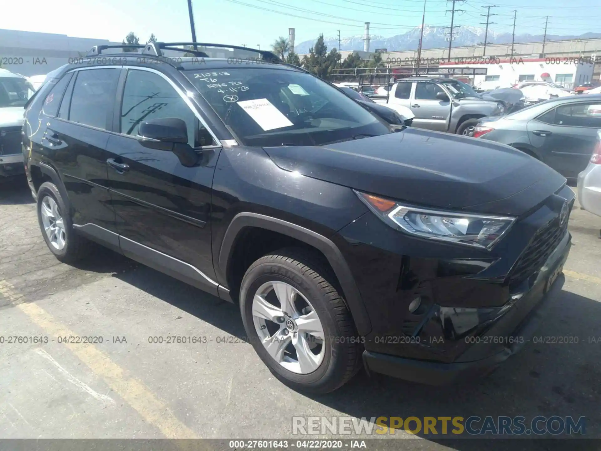 1 Photograph of a damaged car JTMW1RFV7KD038710 TOYOTA RAV4 2019