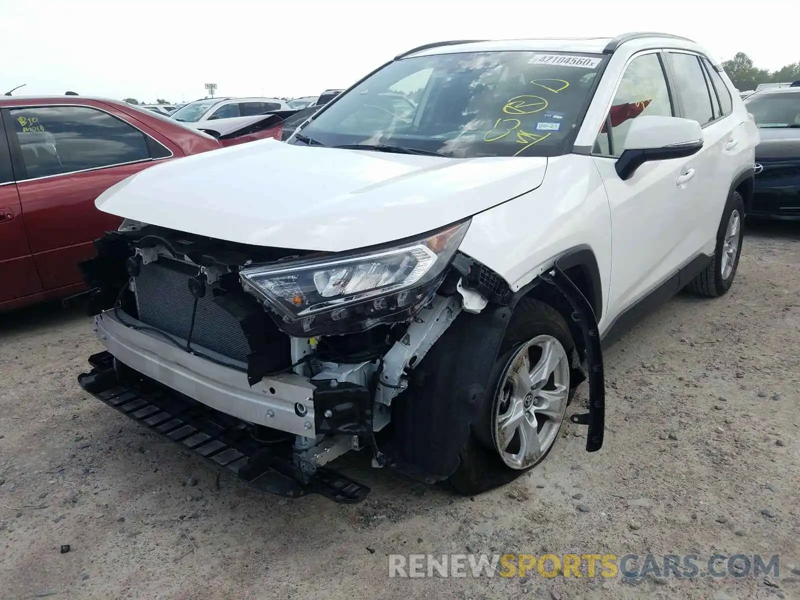 2 Photograph of a damaged car JTMW1RFV7KD039145 TOYOTA RAV4 2019