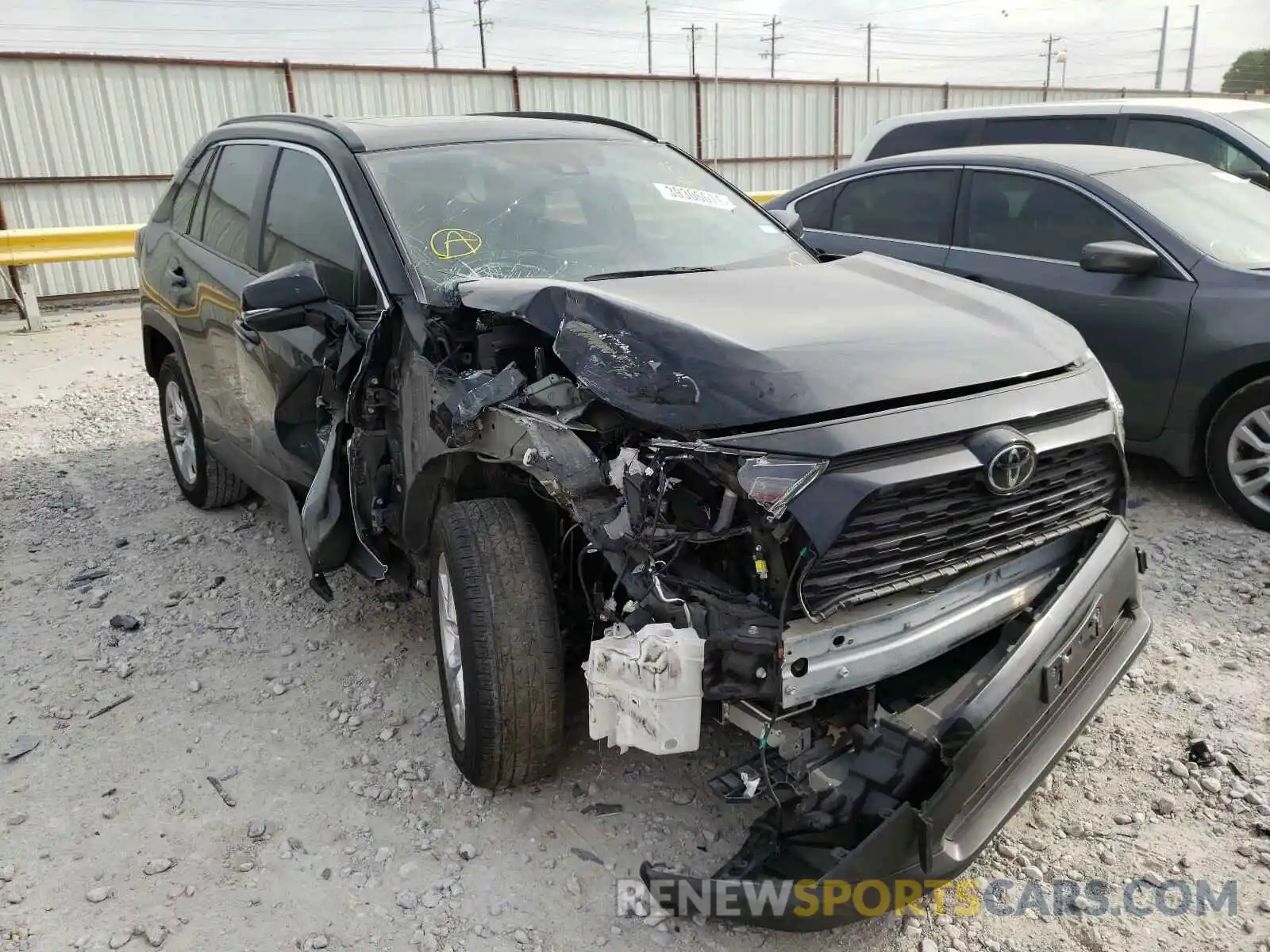 1 Photograph of a damaged car JTMW1RFV7KD042000 TOYOTA RAV4 2019