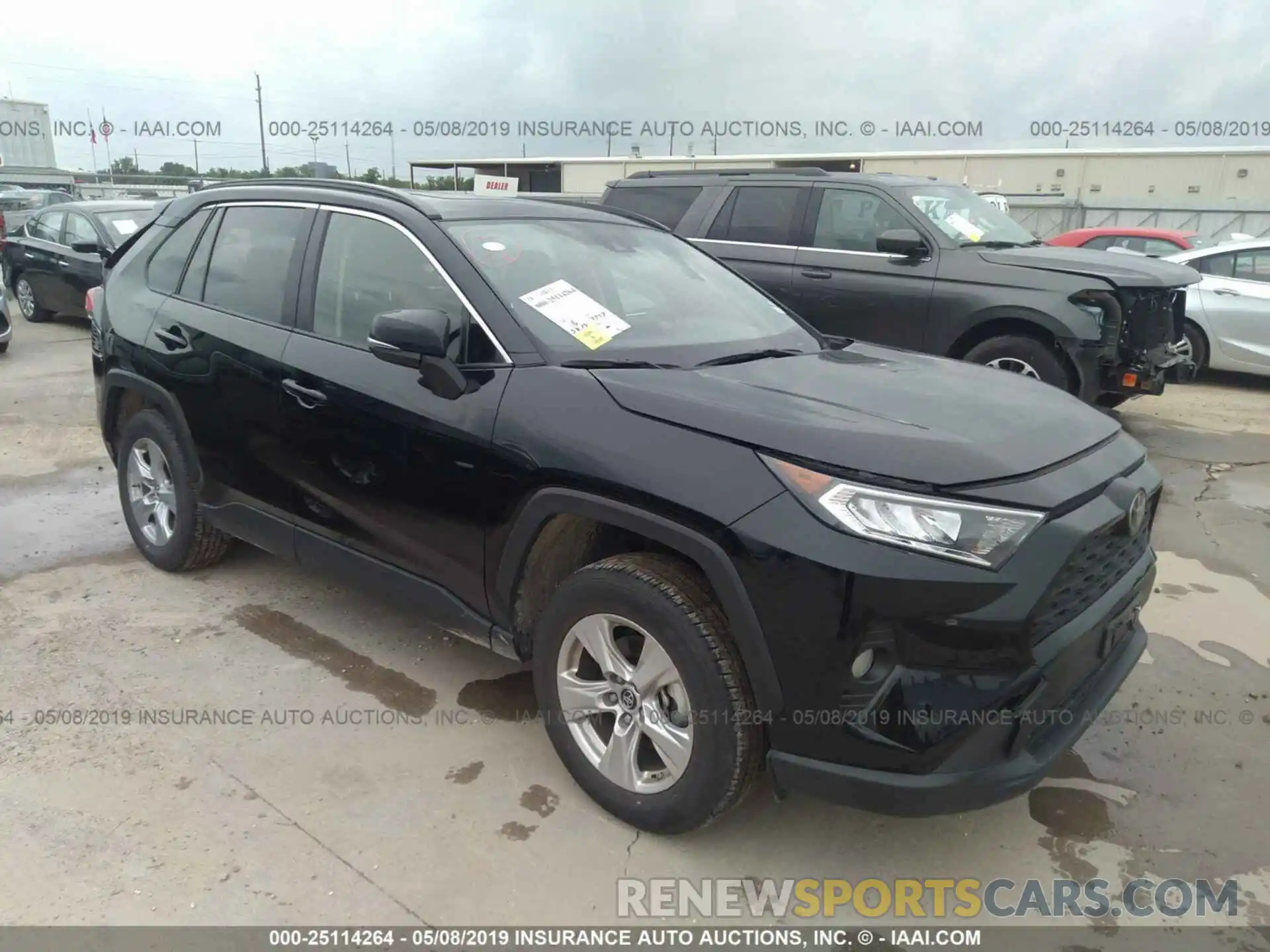 1 Фотография поврежденного автомобиля JTMW1RFV7KJ001190 TOYOTA RAV4 2019