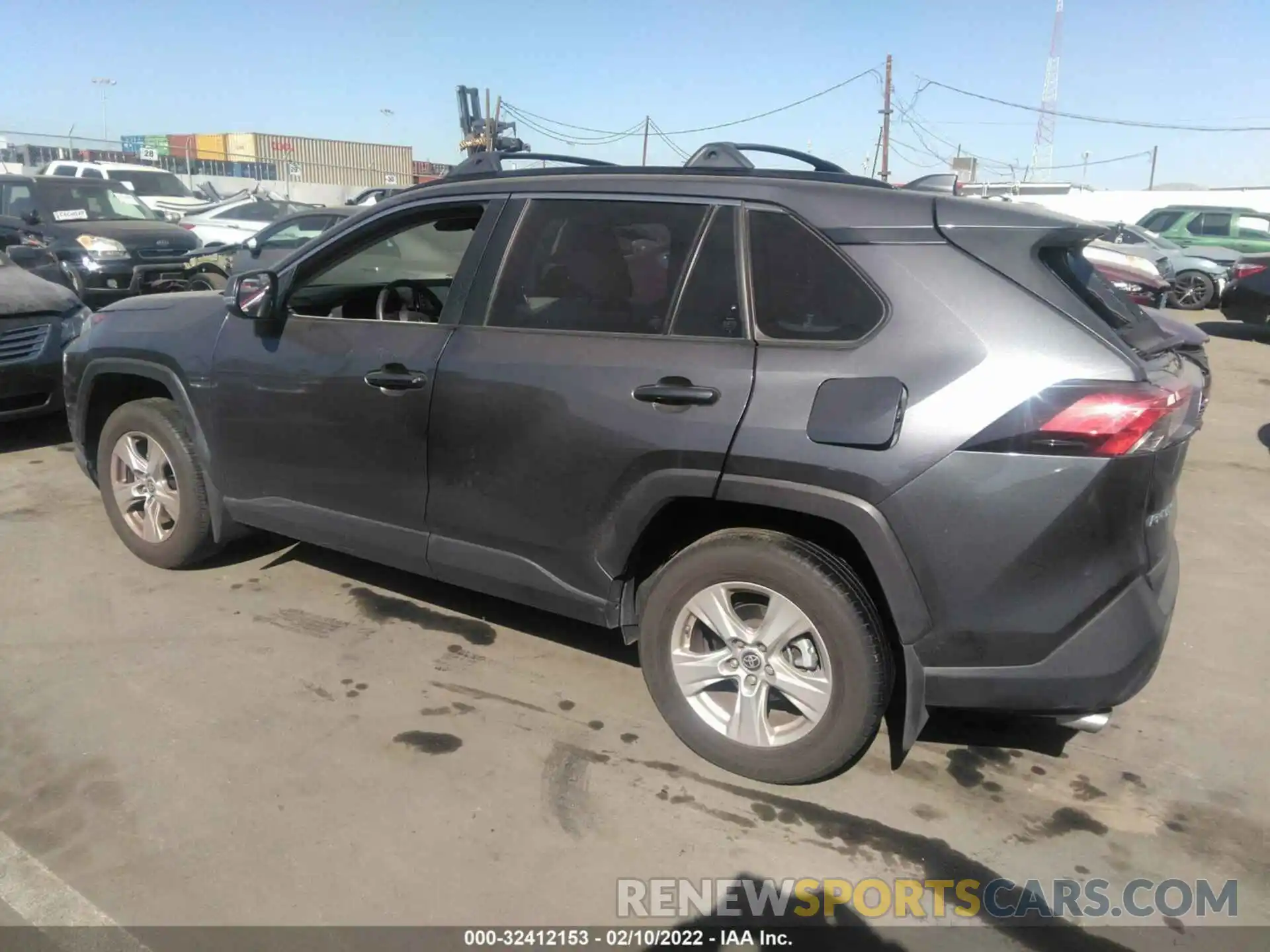 3 Photograph of a damaged car JTMW1RFV7KJ016871 TOYOTA RAV4 2019