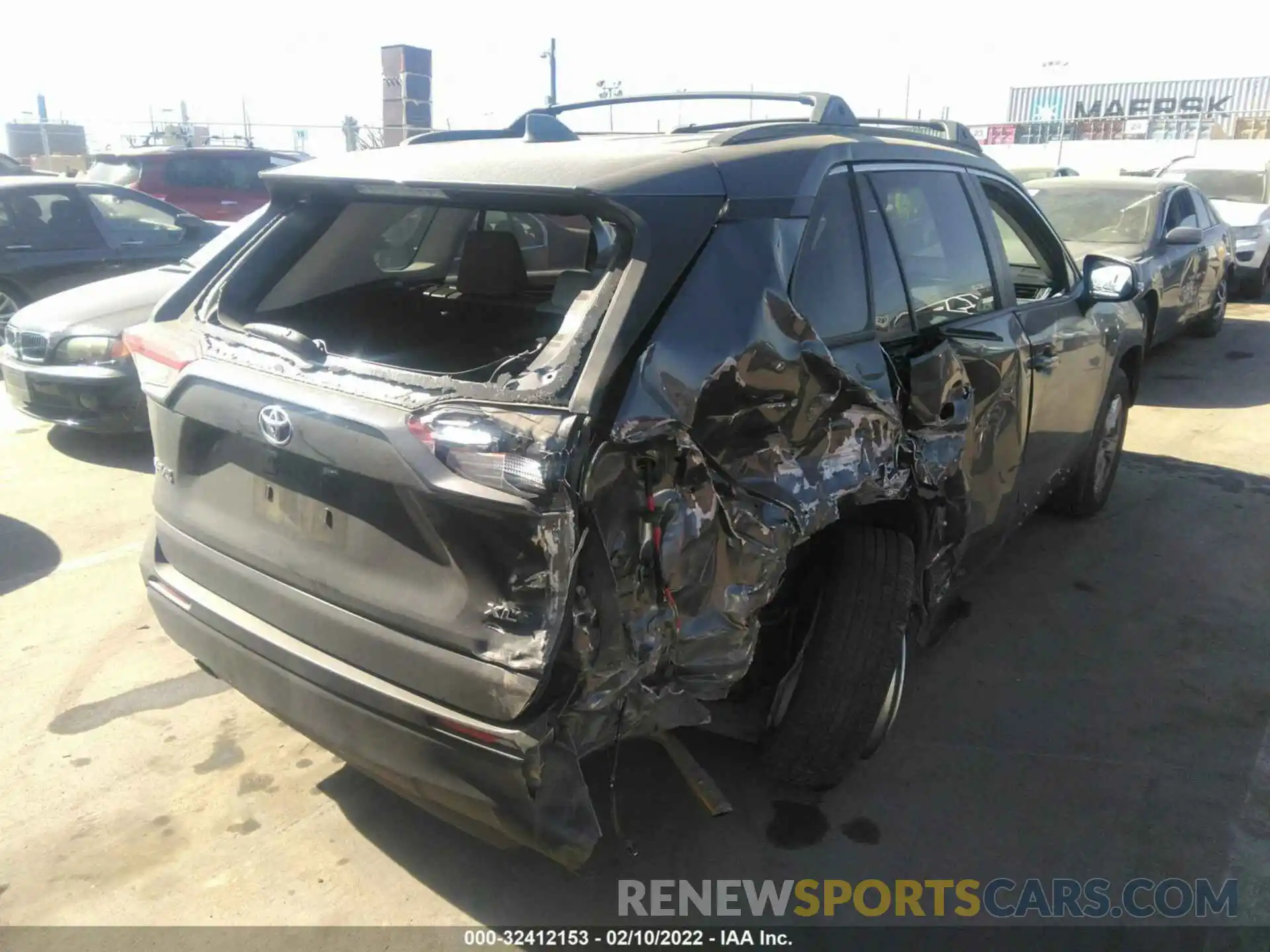 6 Photograph of a damaged car JTMW1RFV7KJ016871 TOYOTA RAV4 2019