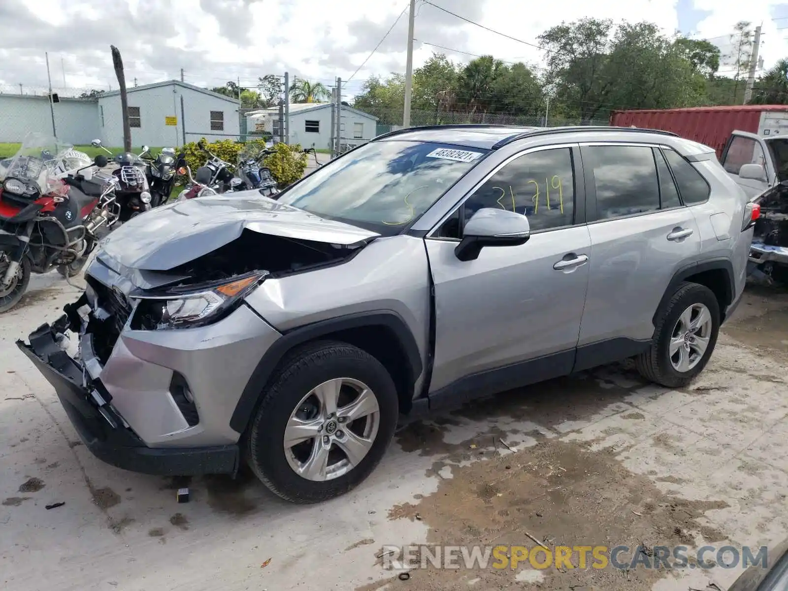 2 Фотография поврежденного автомобиля JTMW1RFV8KD005277 TOYOTA RAV4 2019