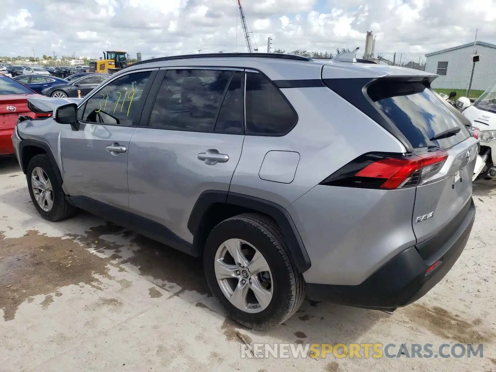 3 Фотография поврежденного автомобиля JTMW1RFV8KD005277 TOYOTA RAV4 2019