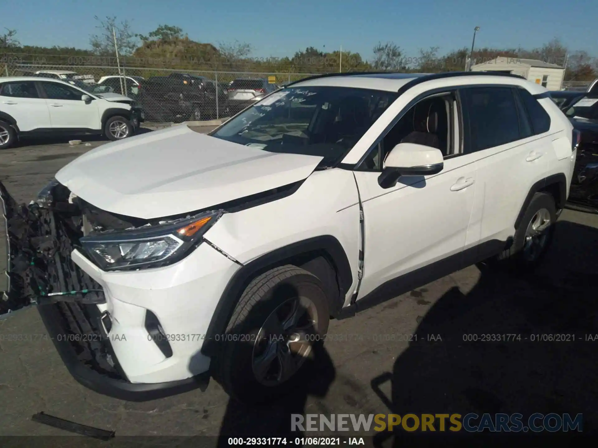 2 Фотография поврежденного автомобиля JTMW1RFV8KD009264 TOYOTA RAV4 2019