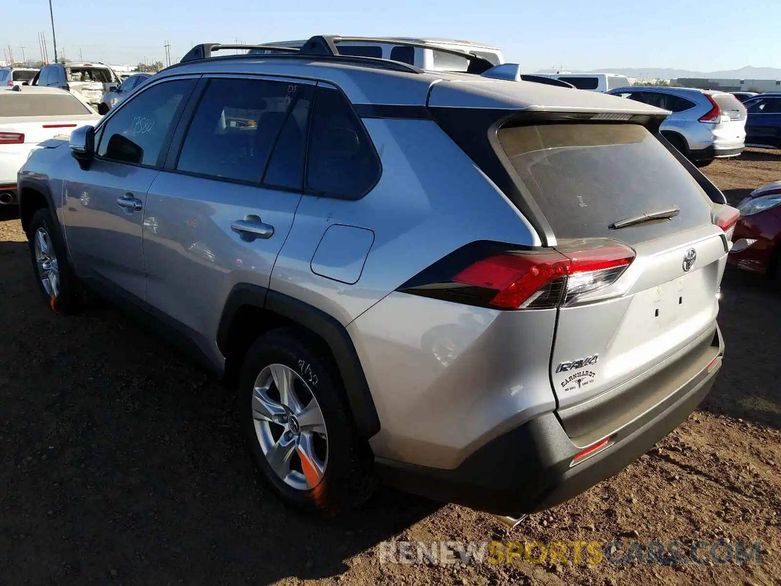 3 Фотография поврежденного автомобиля JTMW1RFV8KD013587 TOYOTA RAV4 2019