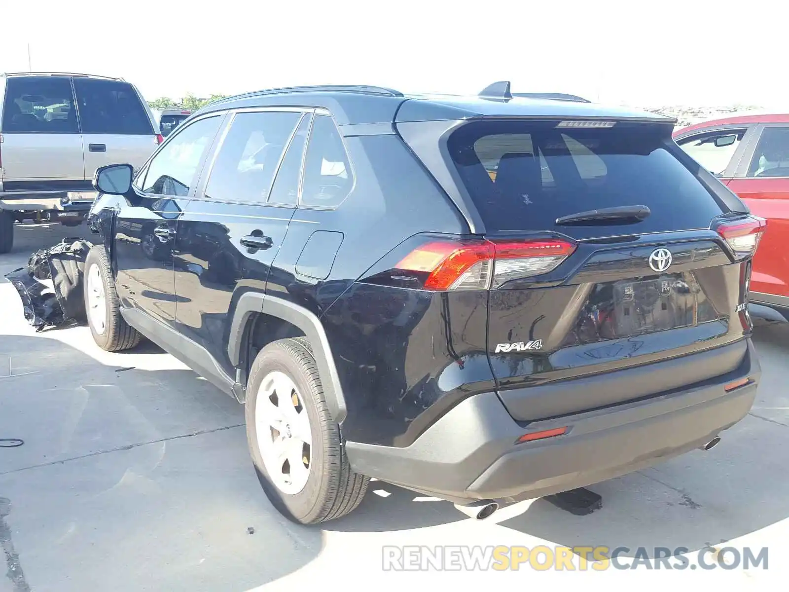 3 Photograph of a damaged car JTMW1RFV8KD013816 TOYOTA RAV4 2019