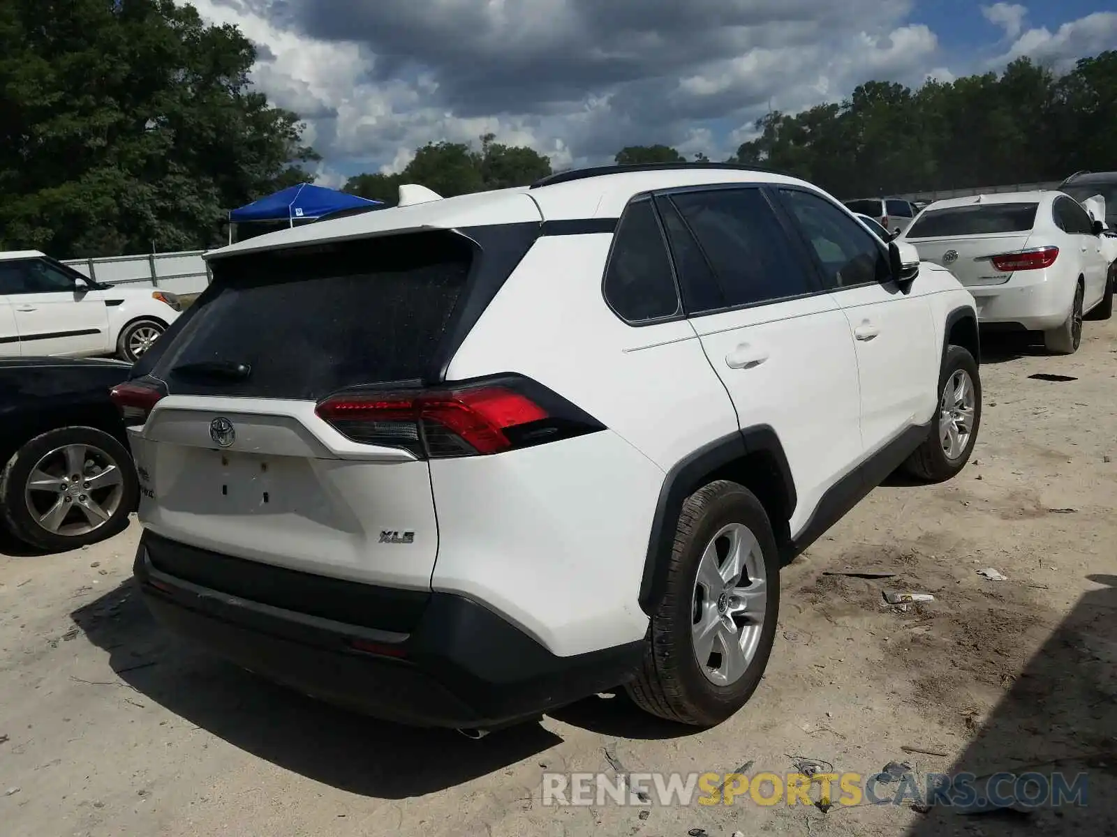 4 Photograph of a damaged car JTMW1RFV8KD014030 TOYOTA RAV4 2019