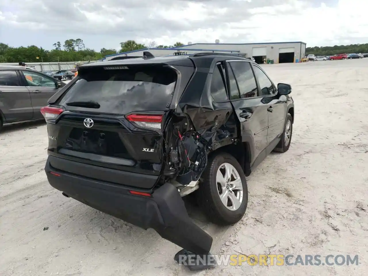 4 Photograph of a damaged car JTMW1RFV8KD022435 TOYOTA RAV4 2019