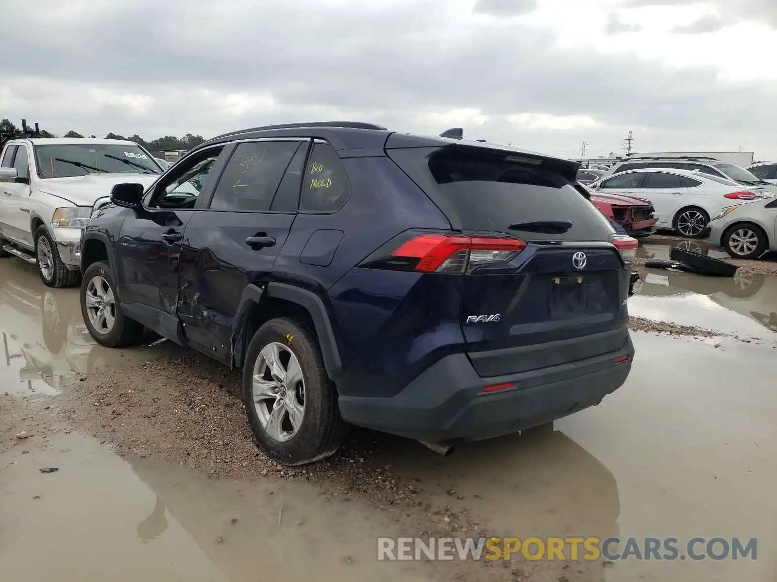 3 Photograph of a damaged car JTMW1RFV8KD024847 TOYOTA RAV4 2019