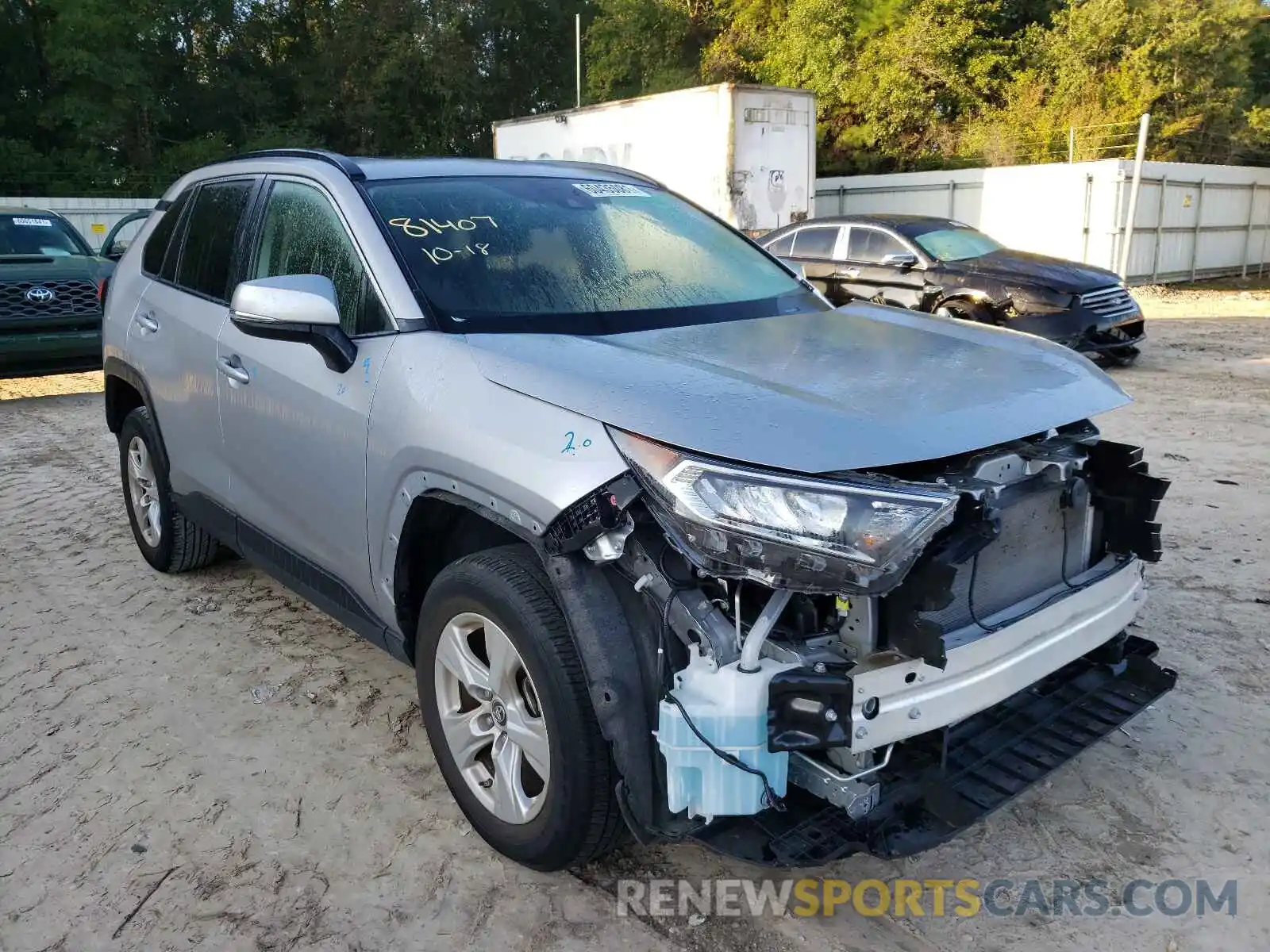 1 Photograph of a damaged car JTMW1RFV8KD028963 TOYOTA RAV4 2019