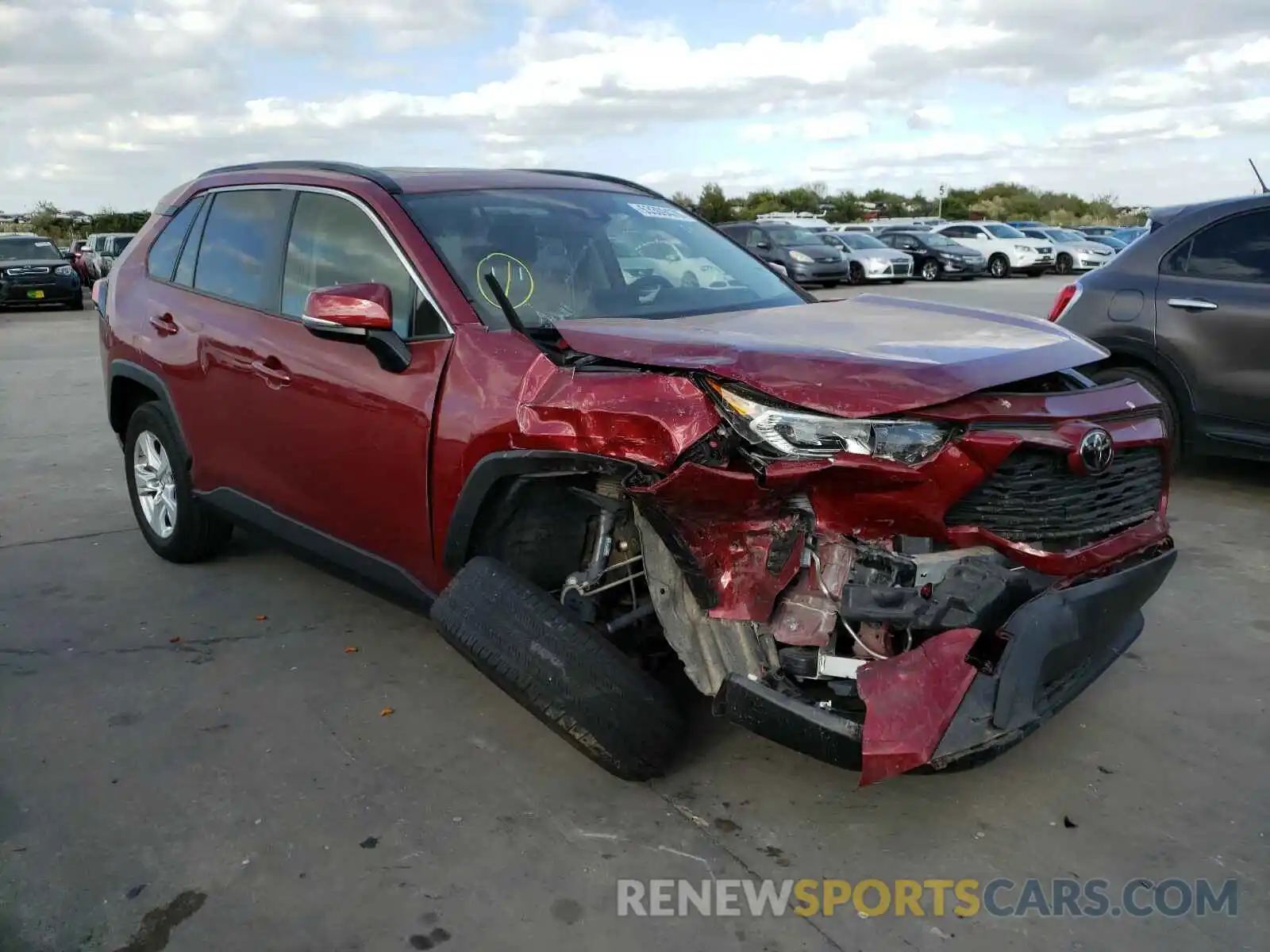 1 Photograph of a damaged car JTMW1RFV8KD029241 TOYOTA RAV4 2019