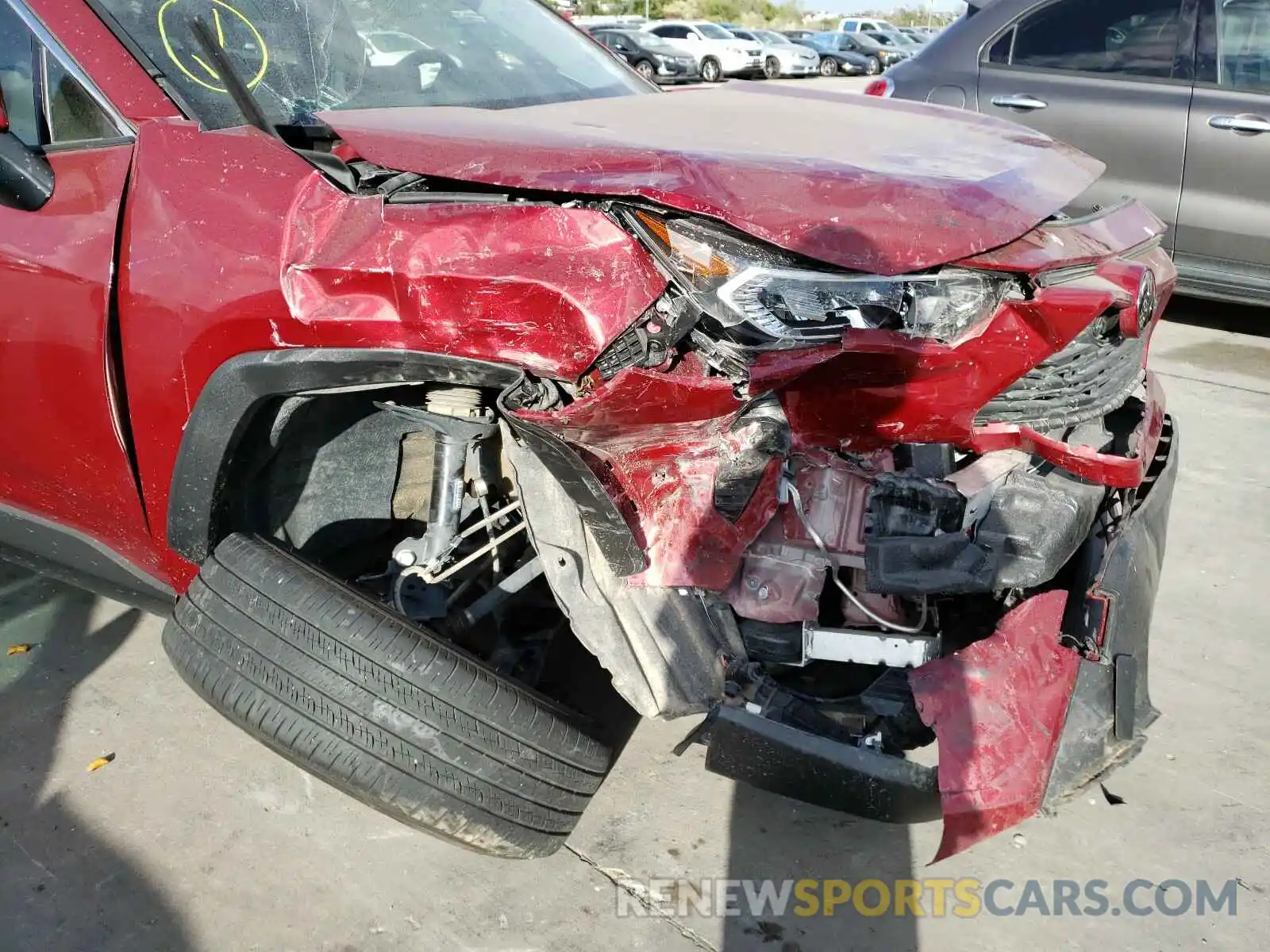 9 Photograph of a damaged car JTMW1RFV8KD029241 TOYOTA RAV4 2019