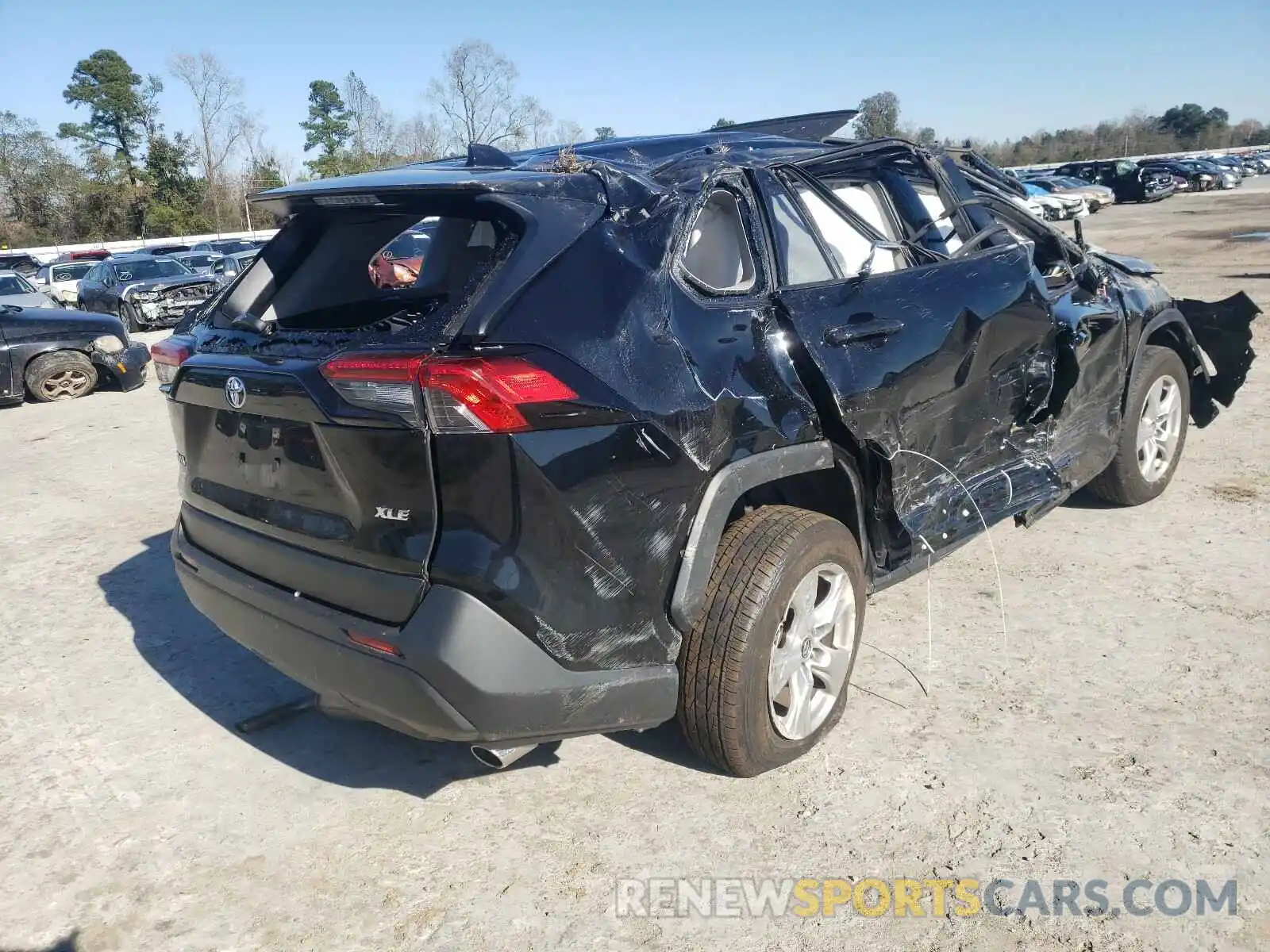 4 Photograph of a damaged car JTMW1RFV8KD030437 TOYOTA RAV4 2019