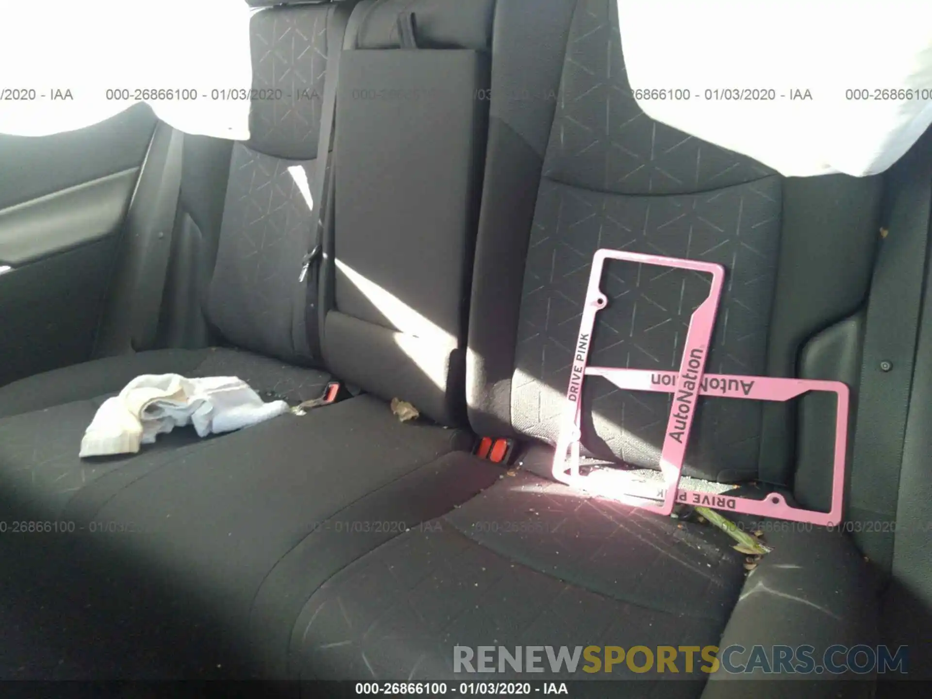 8 Фотография поврежденного автомобиля JTMW1RFV8KD032575 TOYOTA RAV4 2019