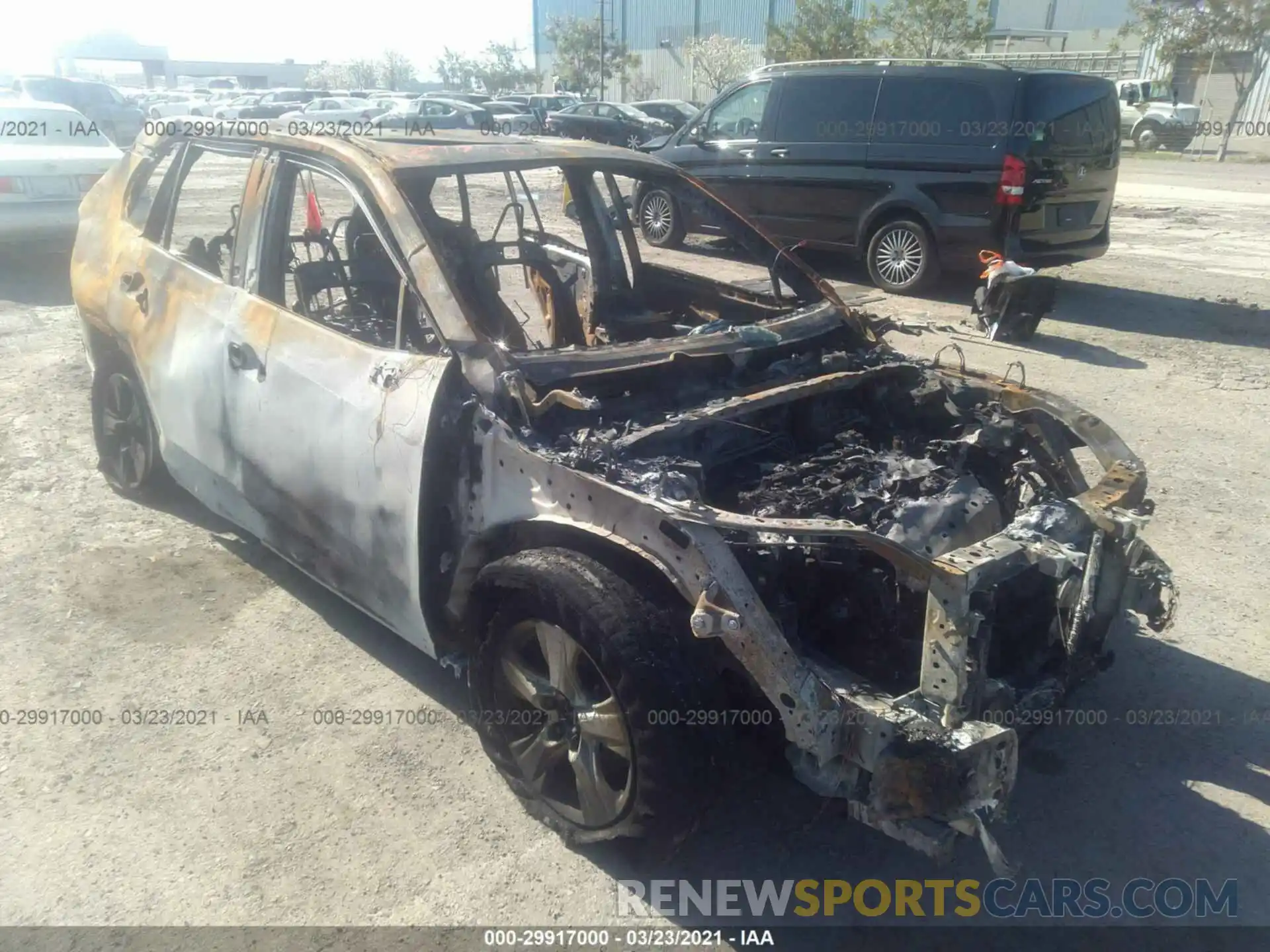 1 Photograph of a damaged car JTMW1RFV8KD038988 TOYOTA RAV4 2019