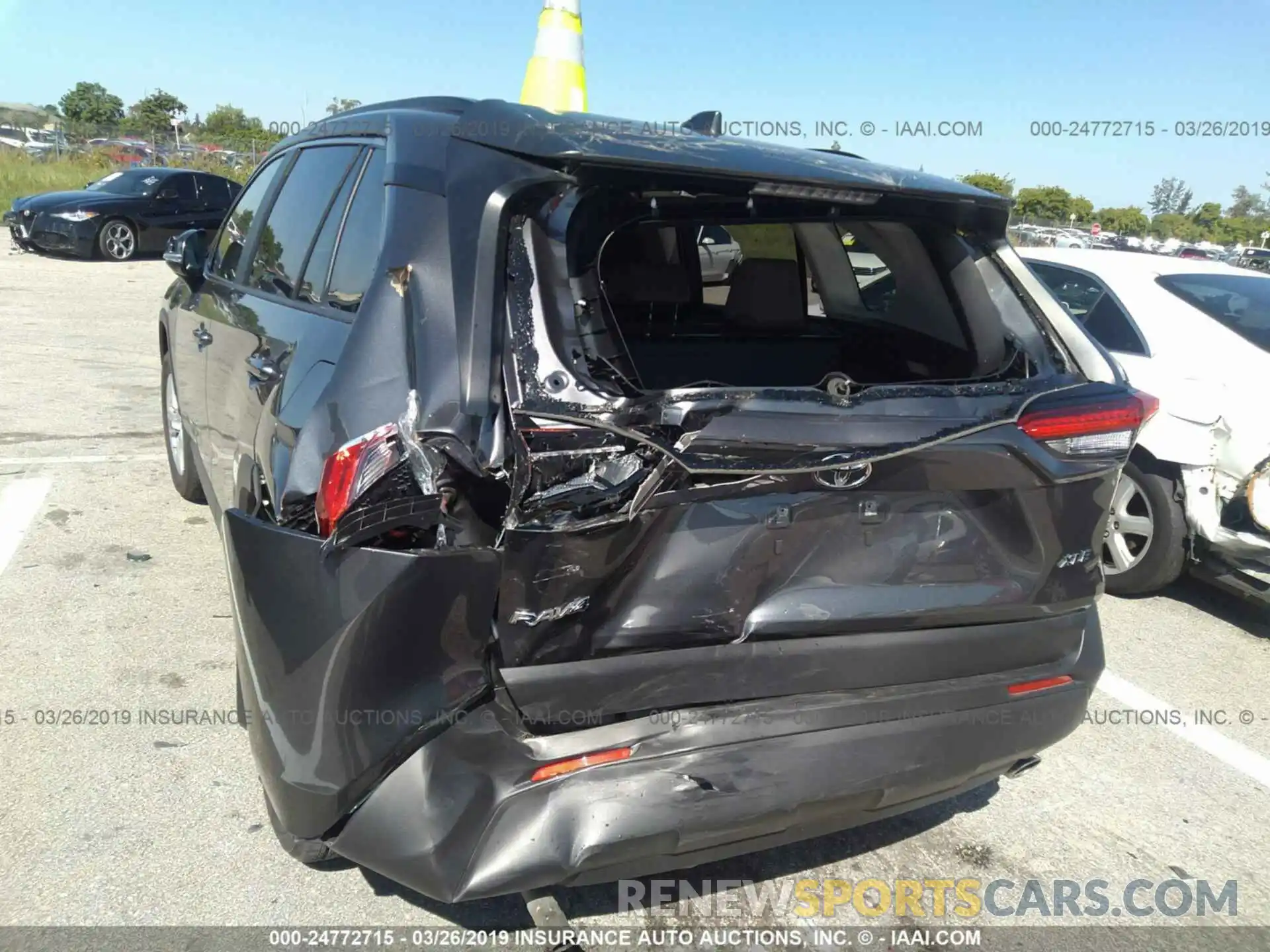 6 Photograph of a damaged car JTMW1RFV8KD501731 TOYOTA RAV4 2019