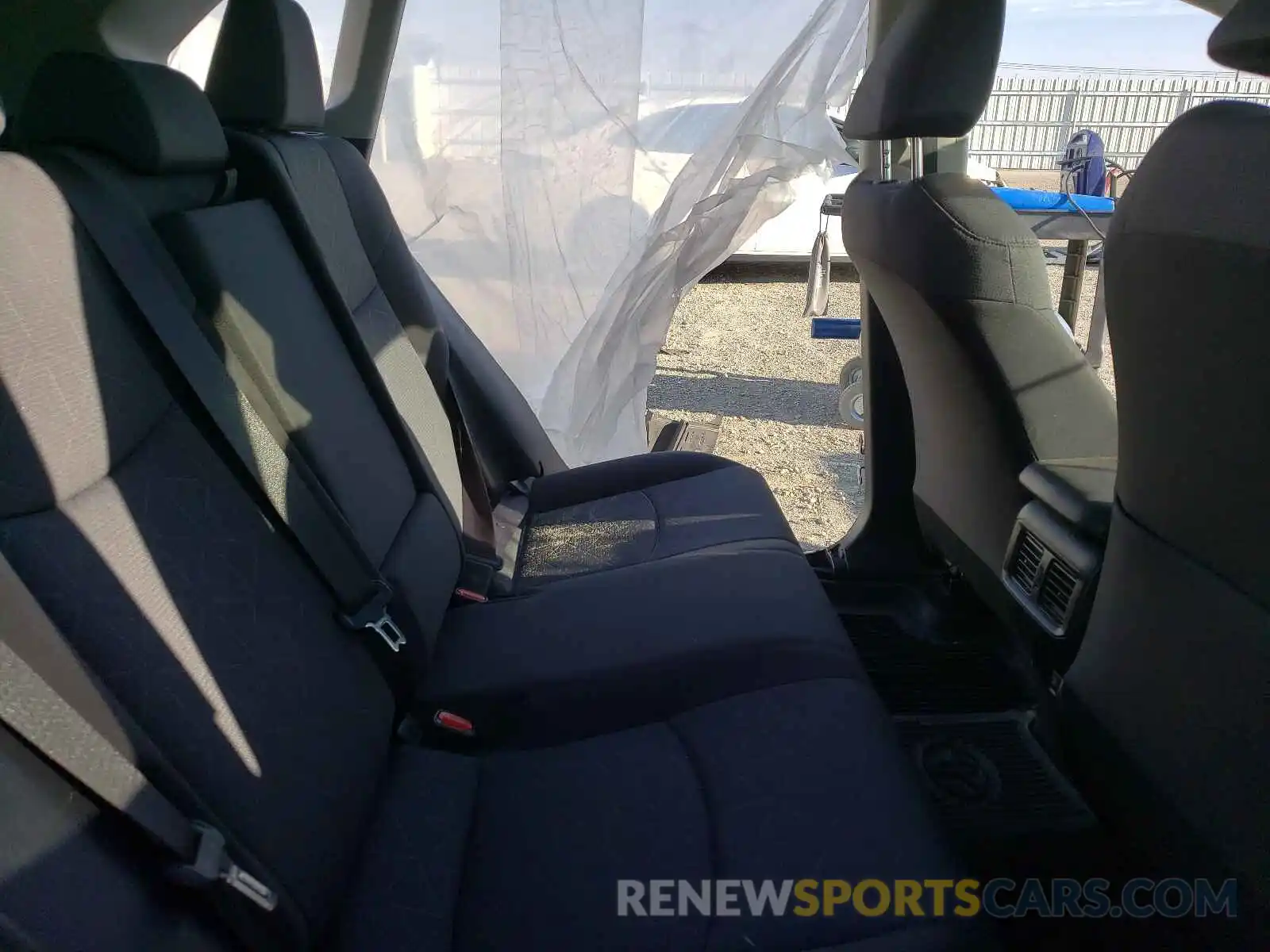 6 Фотография поврежденного автомобиля JTMW1RFV8KD503298 TOYOTA RAV4 2019