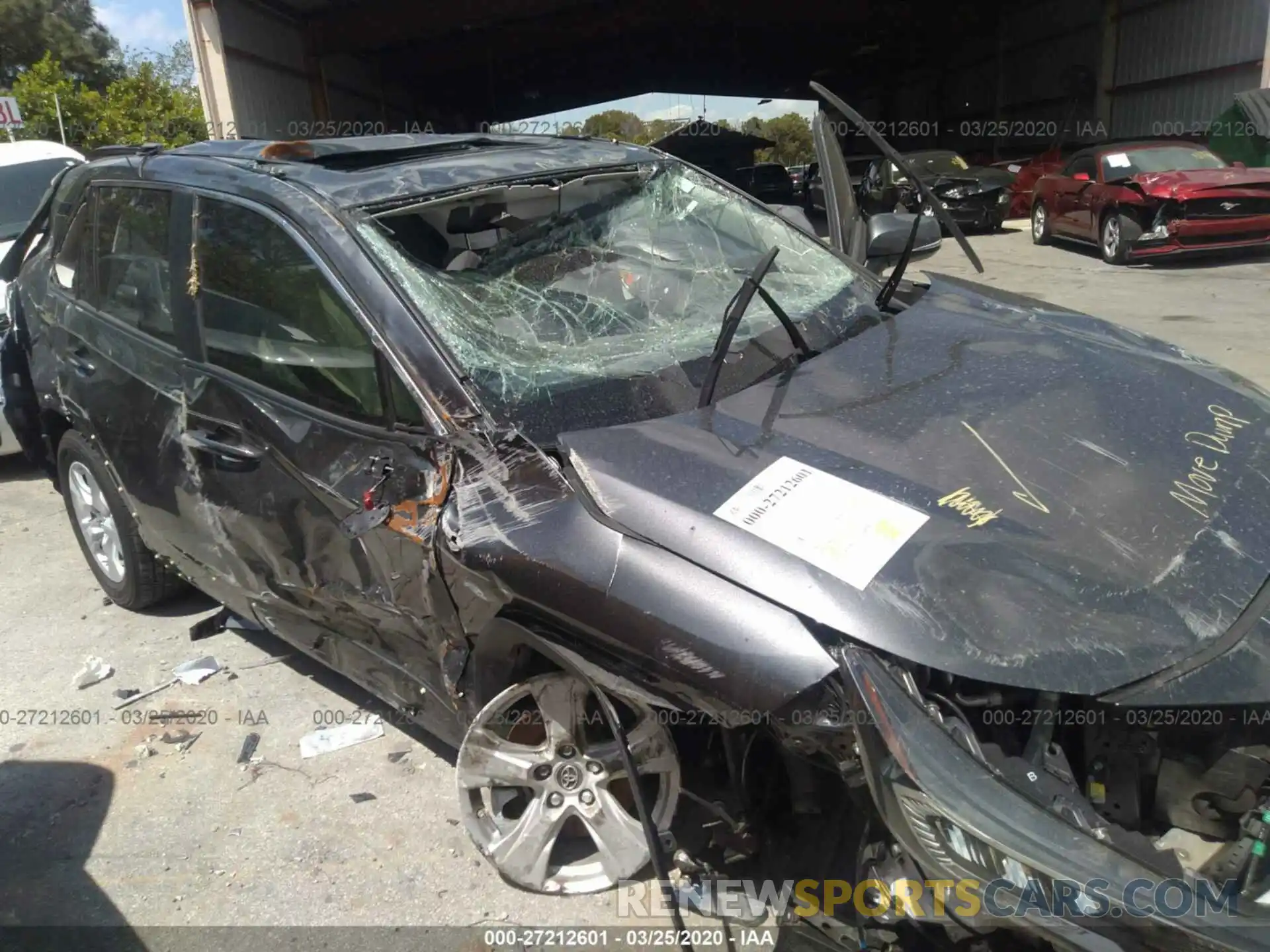 6 Photograph of a damaged car JTMW1RFV8KD504290 TOYOTA RAV4 2019