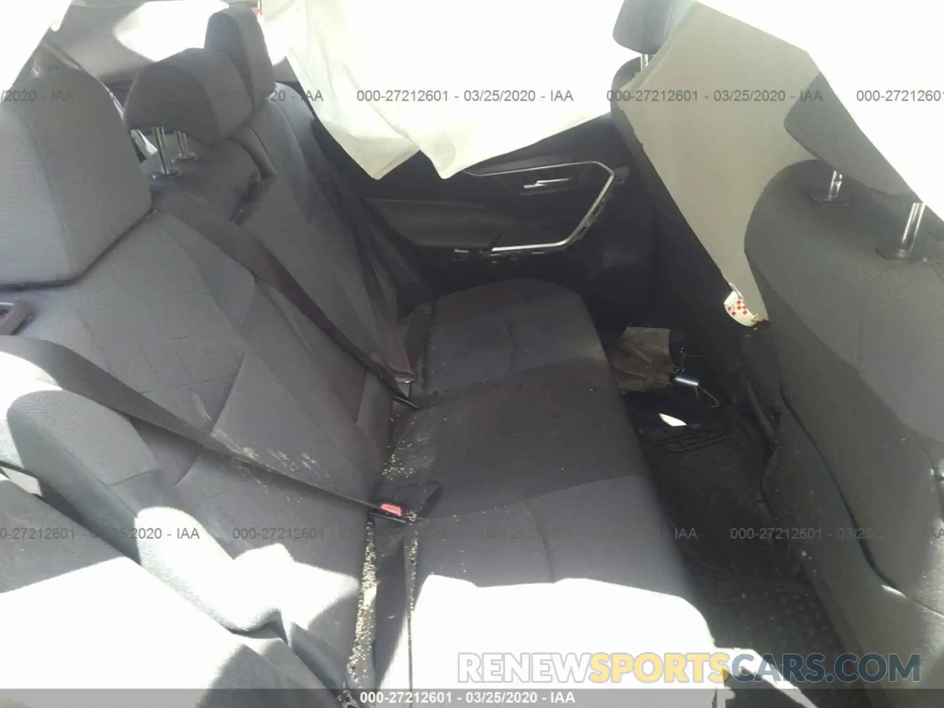 8 Фотография поврежденного автомобиля JTMW1RFV8KD504290 TOYOTA RAV4 2019