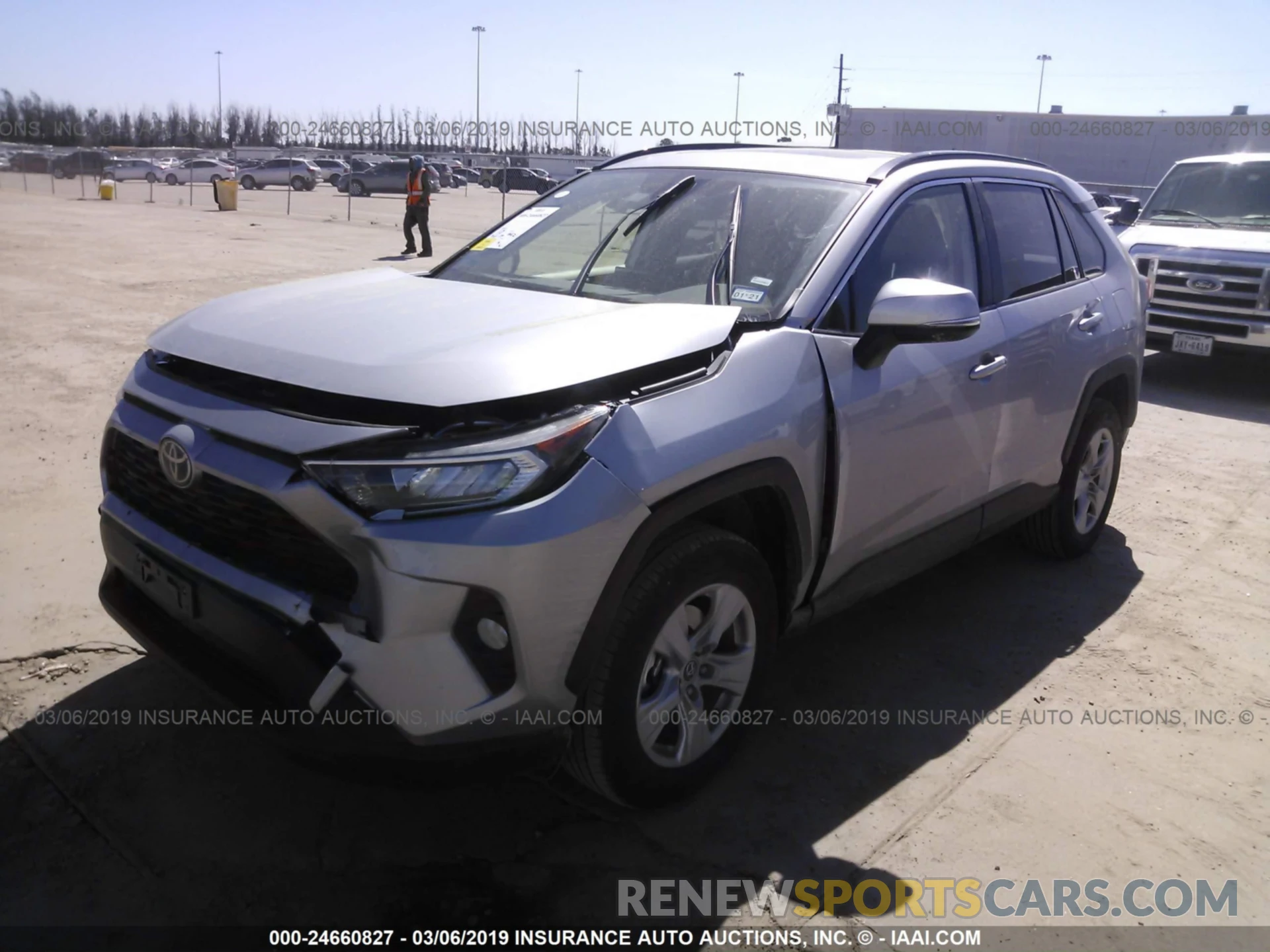 2 Фотография поврежденного автомобиля JTMW1RFV8KD504841 TOYOTA RAV4 2019