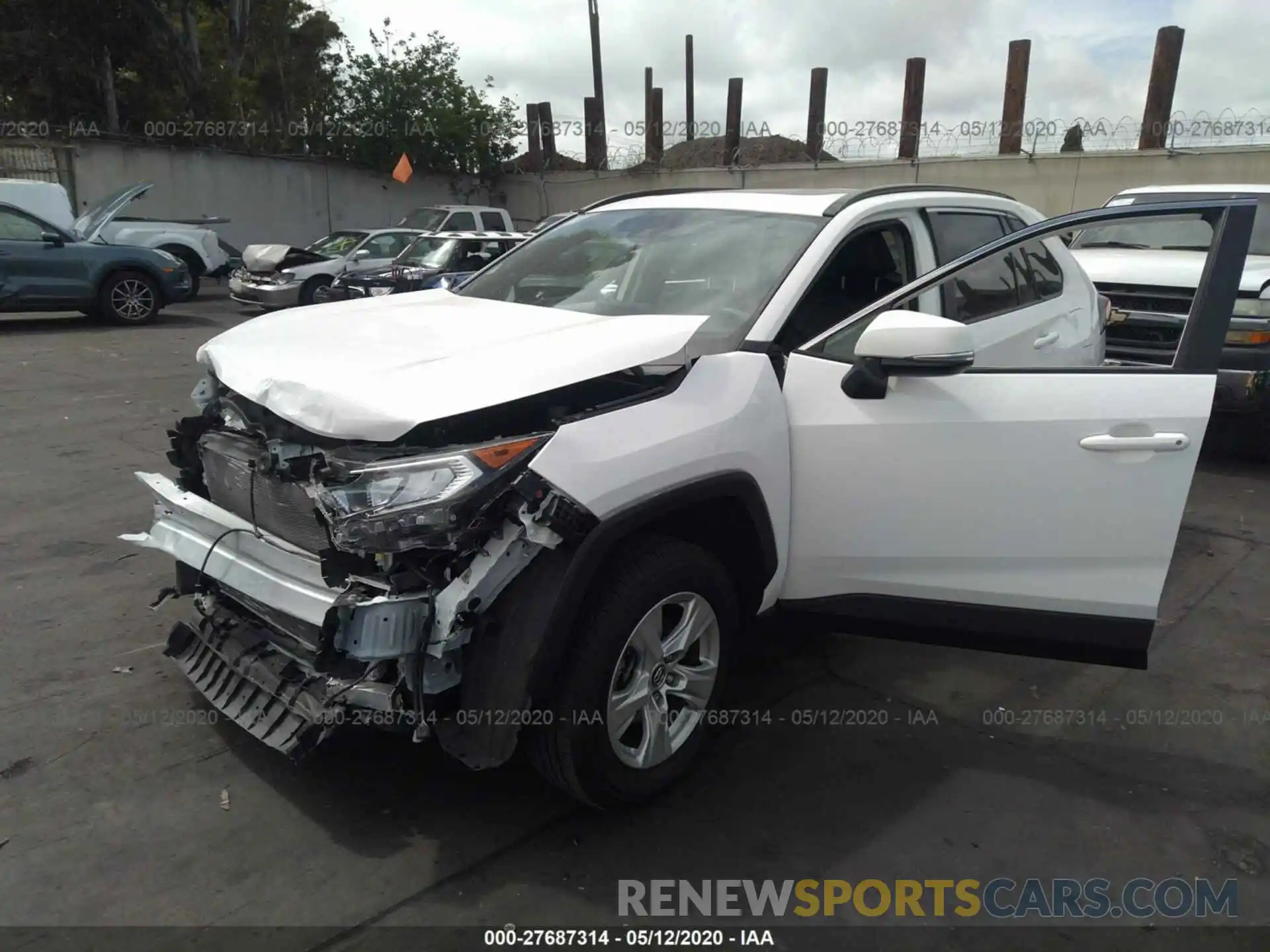 2 Photograph of a damaged car JTMW1RFV8KD509635 TOYOTA RAV4 2019