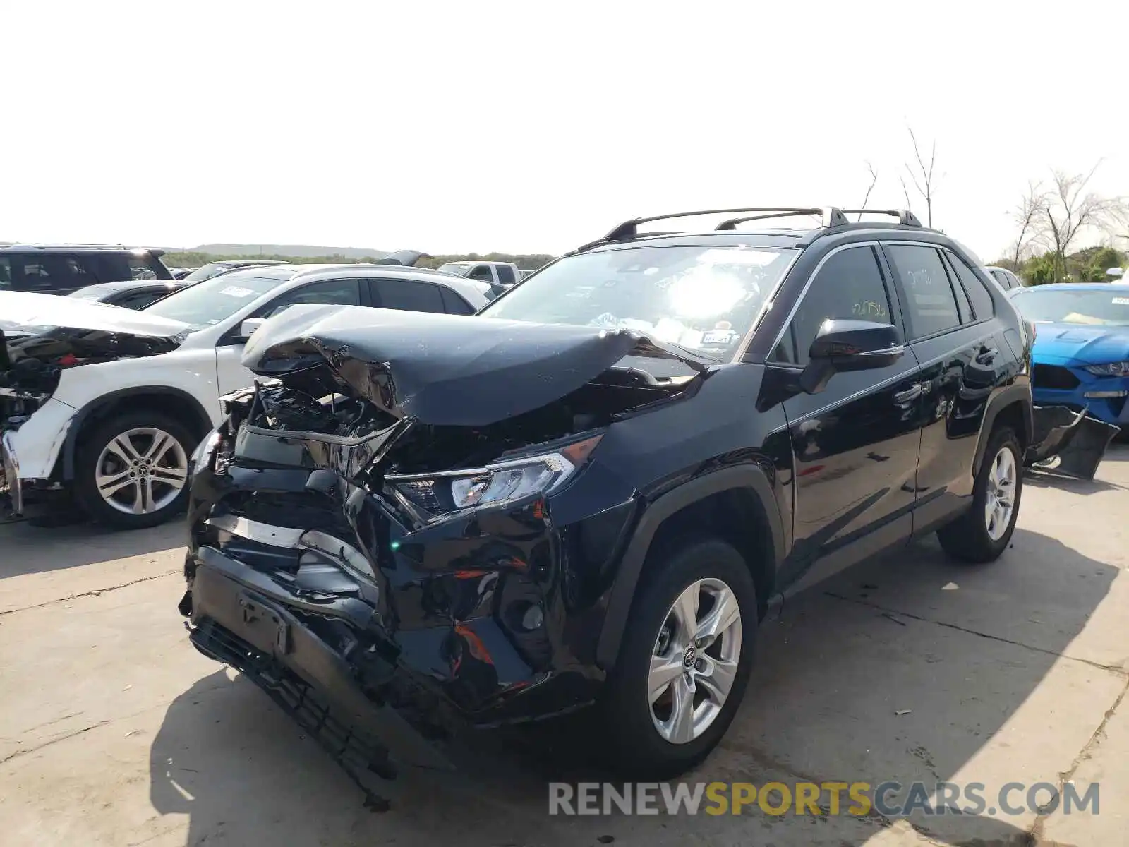 2 Photograph of a damaged car JTMW1RFV8KD511367 TOYOTA RAV4 2019