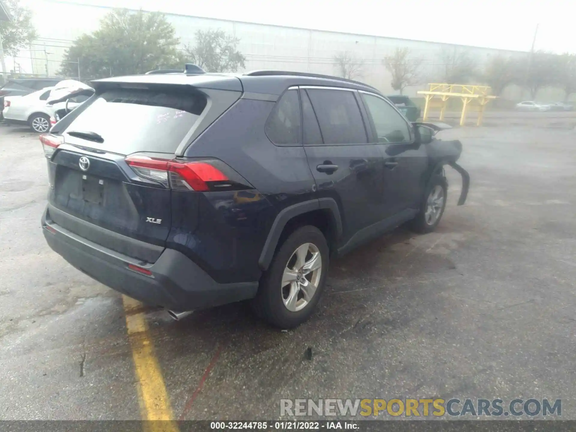 3 Photograph of a damaged car JTMW1RFV8KD516939 TOYOTA RAV4 2019