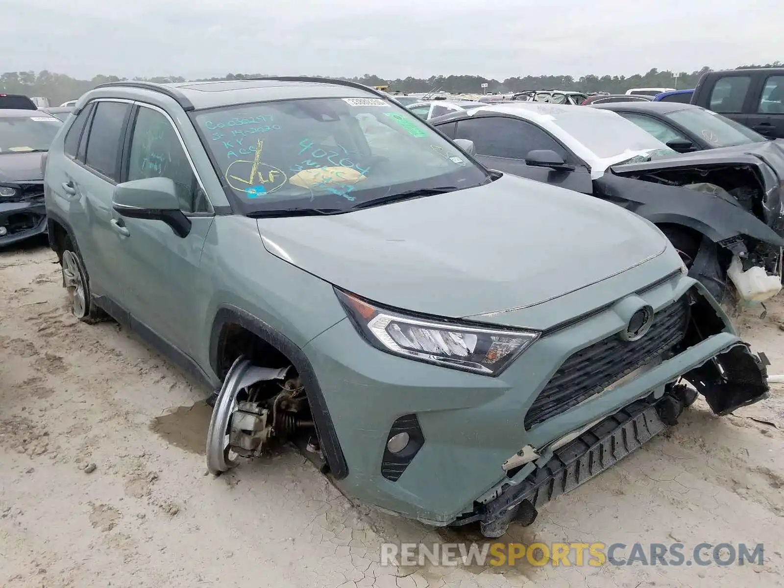 1 Photograph of a damaged car JTMW1RFV8KJ001215 TOYOTA RAV4 2019