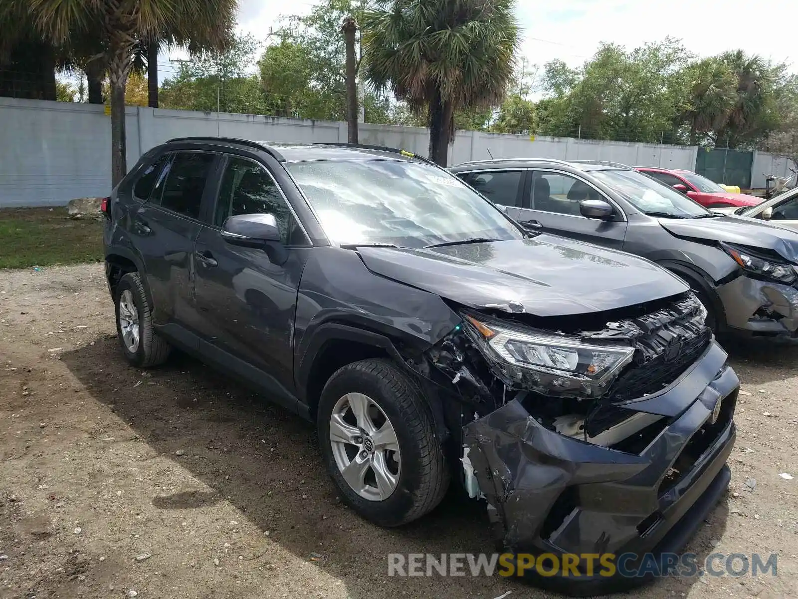 1 Photograph of a damaged car JTMW1RFV8KJ013803 TOYOTA RAV4 2019