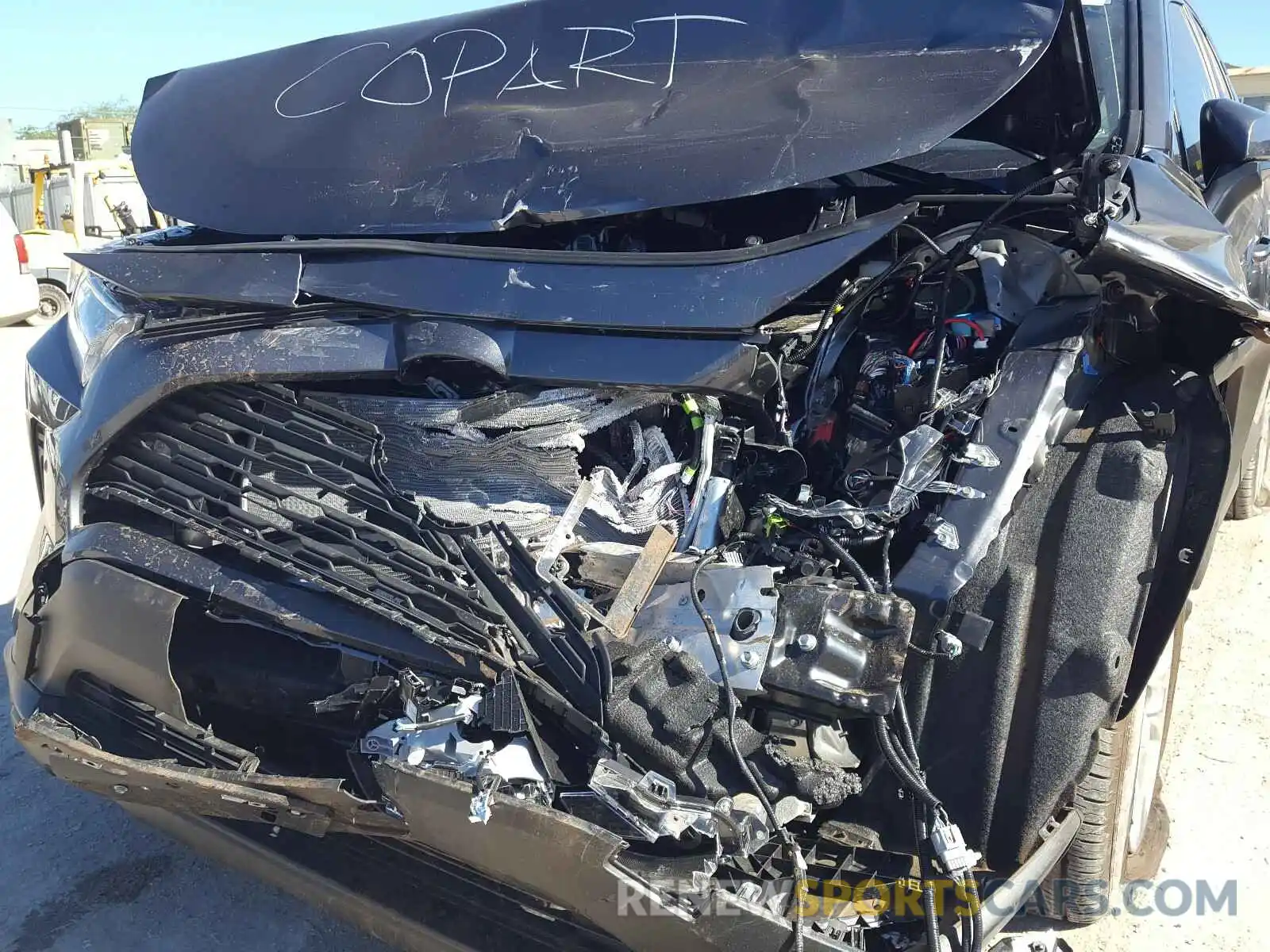 9 Photograph of a damaged car JTMW1RFV8KJ016877 TOYOTA RAV4 2019