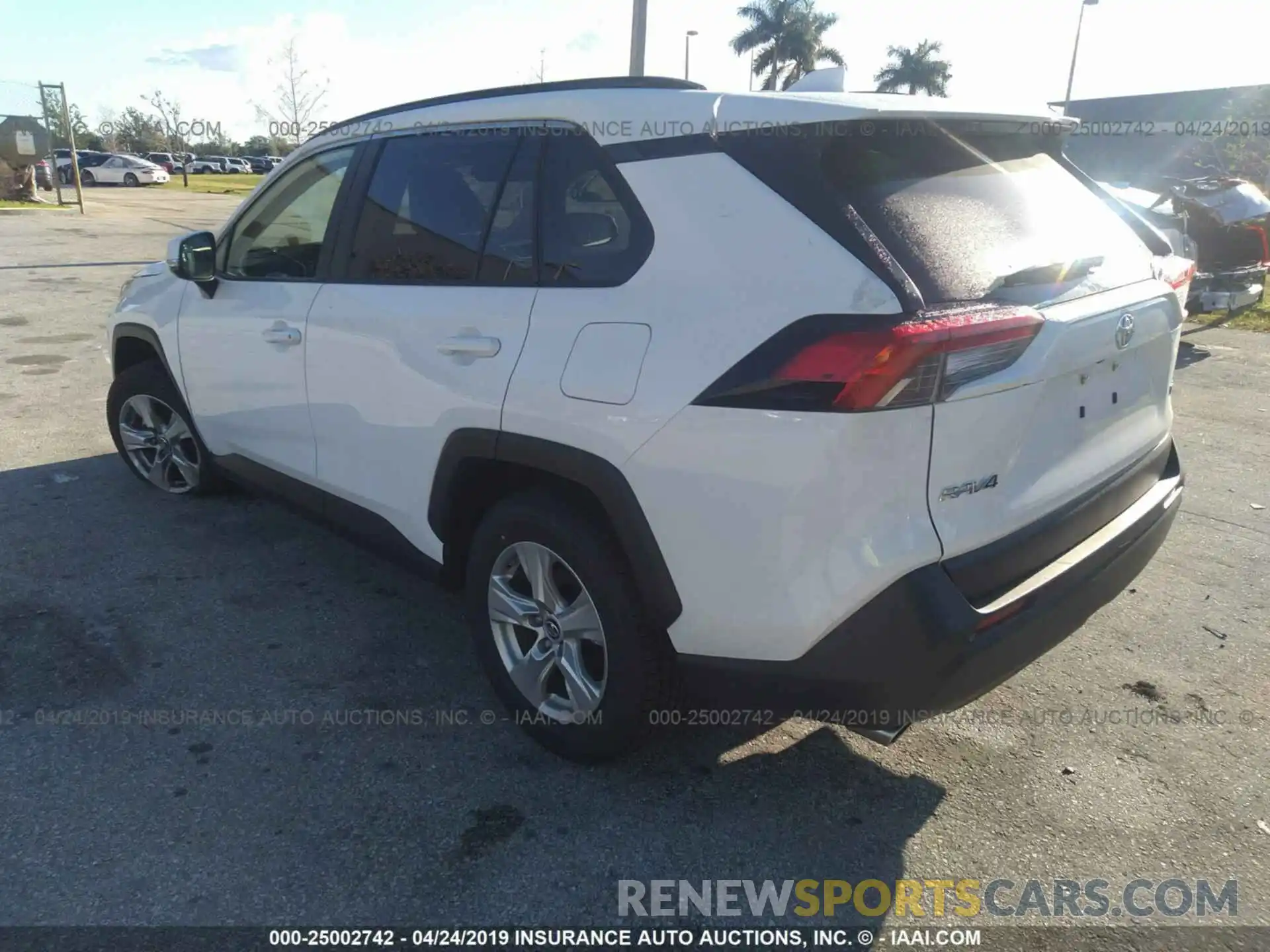 3 Photograph of a damaged car JTMW1RFV9KD011332 TOYOTA RAV4 2019