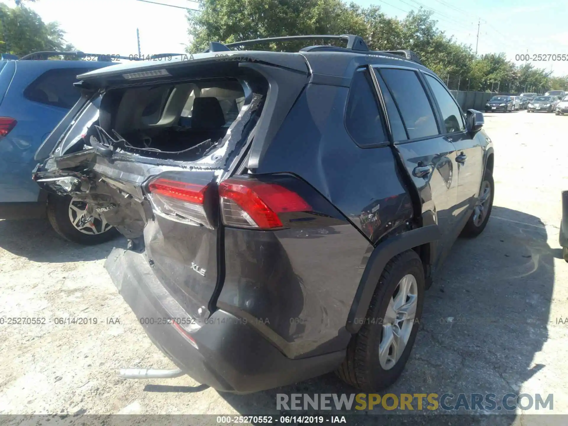 4 Photograph of a damaged car JTMW1RFV9KD015364 TOYOTA RAV4 2019