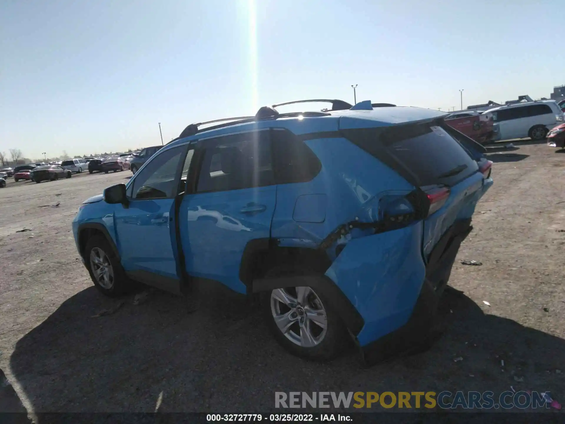 3 Фотография поврежденного автомобиля JTMW1RFV9KD016109 TOYOTA RAV4 2019