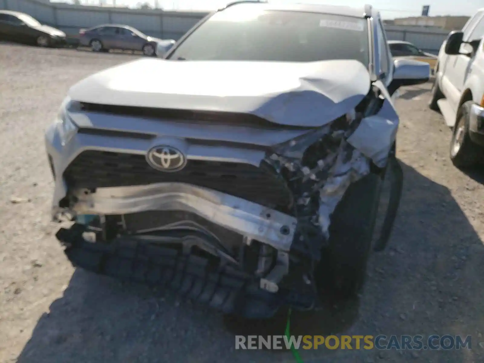 9 Photograph of a damaged car JTMW1RFV9KD016837 TOYOTA RAV4 2019