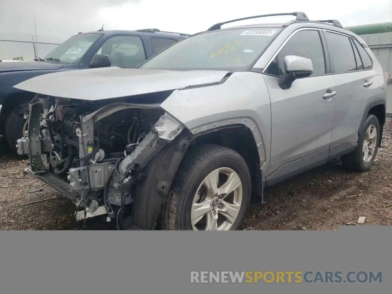 2 Photograph of a damaged car JTMW1RFV9KD018233 TOYOTA RAV4 2019