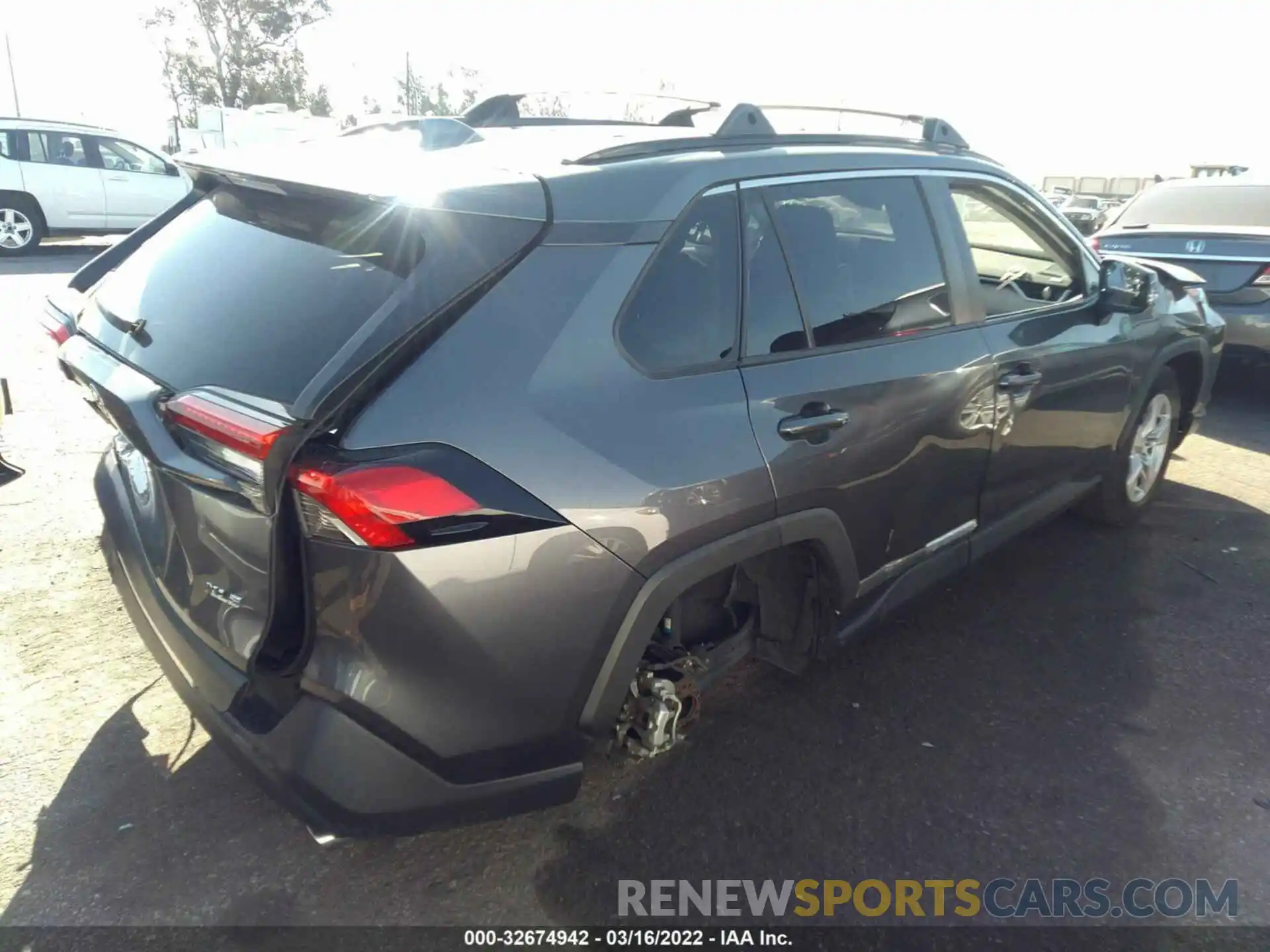 4 Photograph of a damaged car JTMW1RFV9KD018622 TOYOTA RAV4 2019