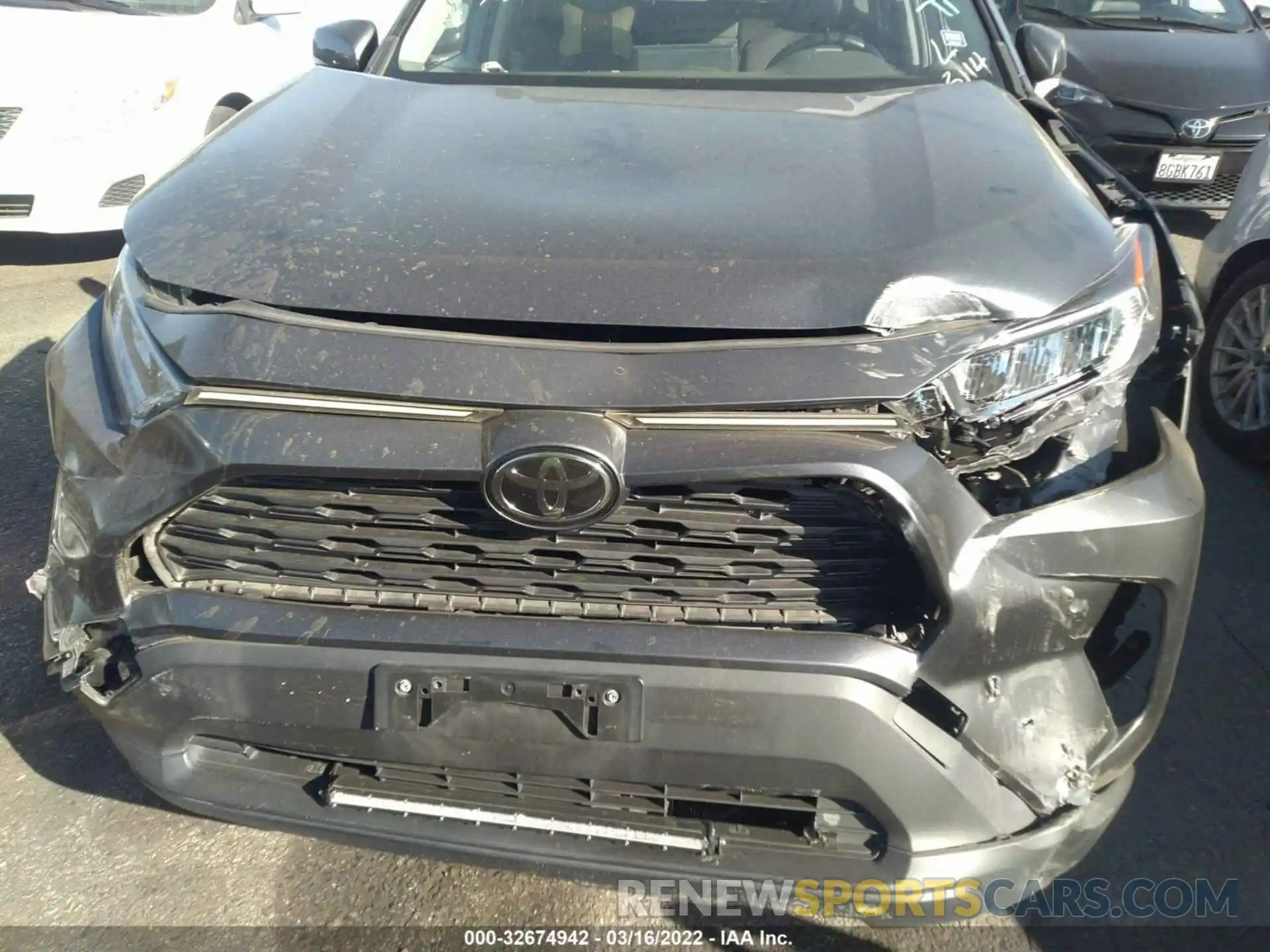 6 Photograph of a damaged car JTMW1RFV9KD018622 TOYOTA RAV4 2019