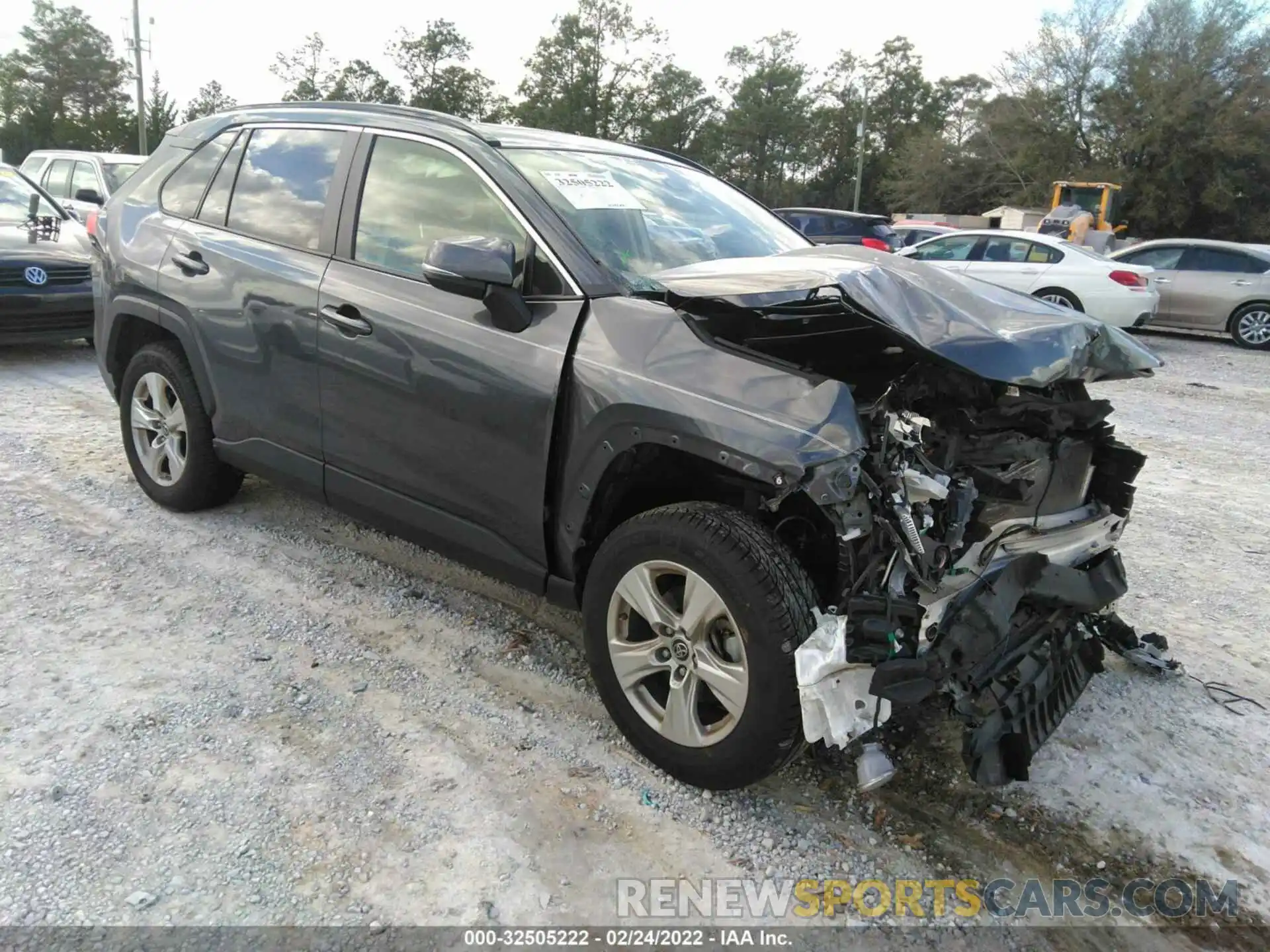 1 Photograph of a damaged car JTMW1RFV9KD021066 TOYOTA RAV4 2019