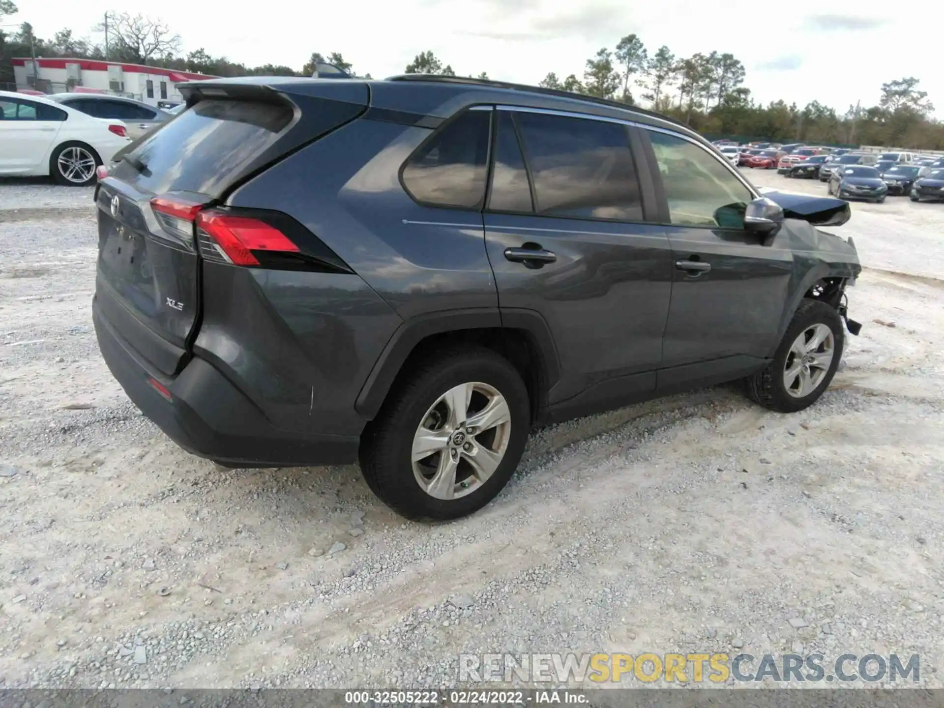 4 Photograph of a damaged car JTMW1RFV9KD021066 TOYOTA RAV4 2019