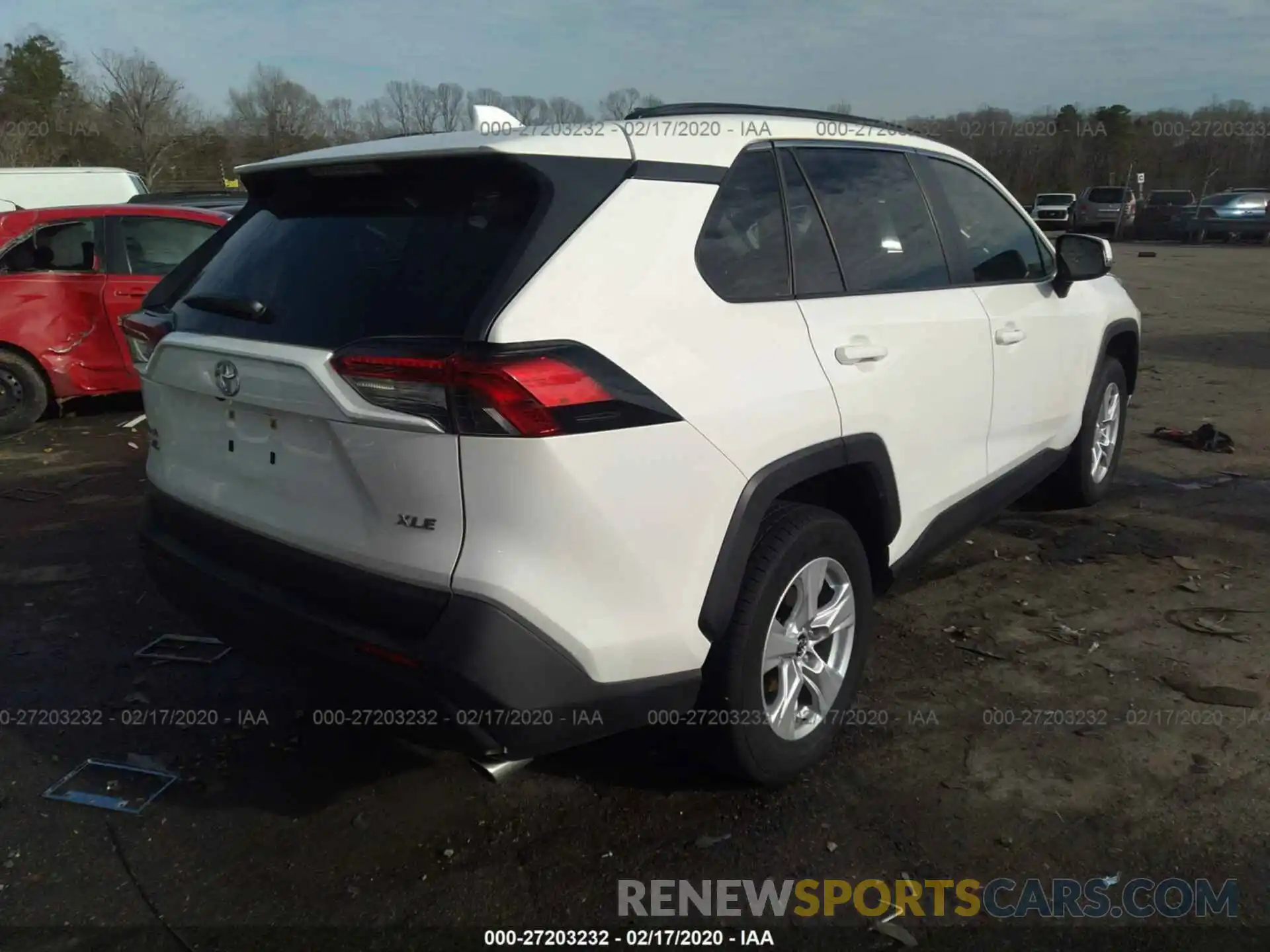 4 Фотография поврежденного автомобиля JTMW1RFV9KD029992 TOYOTA RAV4 2019