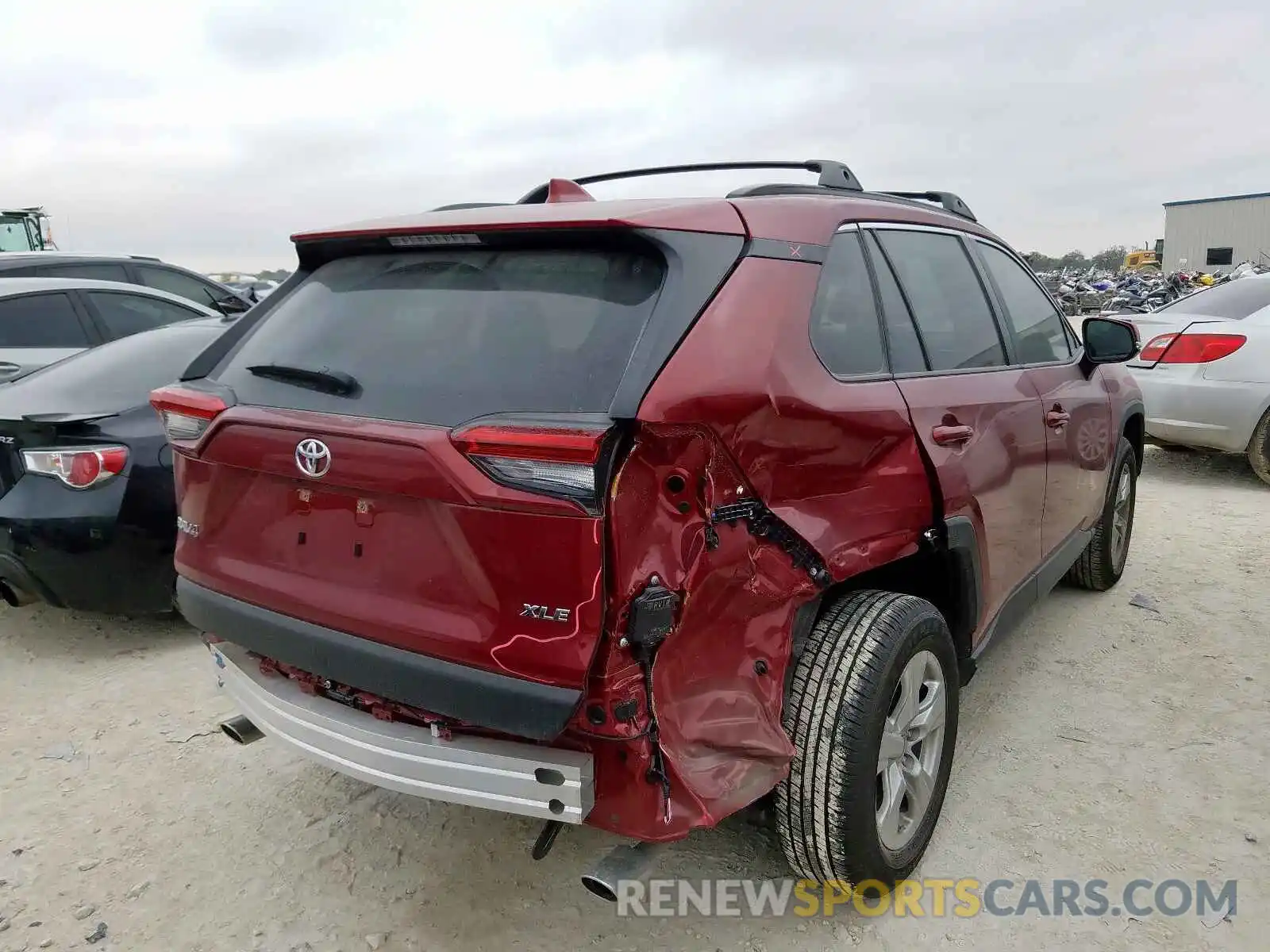 4 Photograph of a damaged car JTMW1RFV9KD034769 TOYOTA RAV4 2019