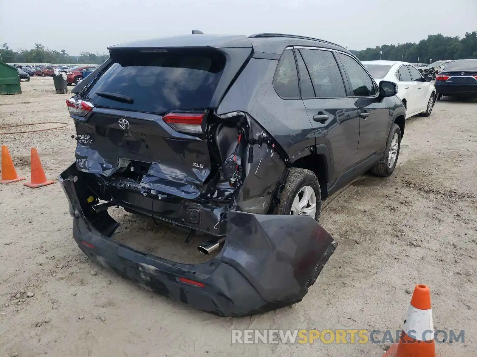 4 Photograph of a damaged car JTMW1RFV9KD039213 TOYOTA RAV4 2019